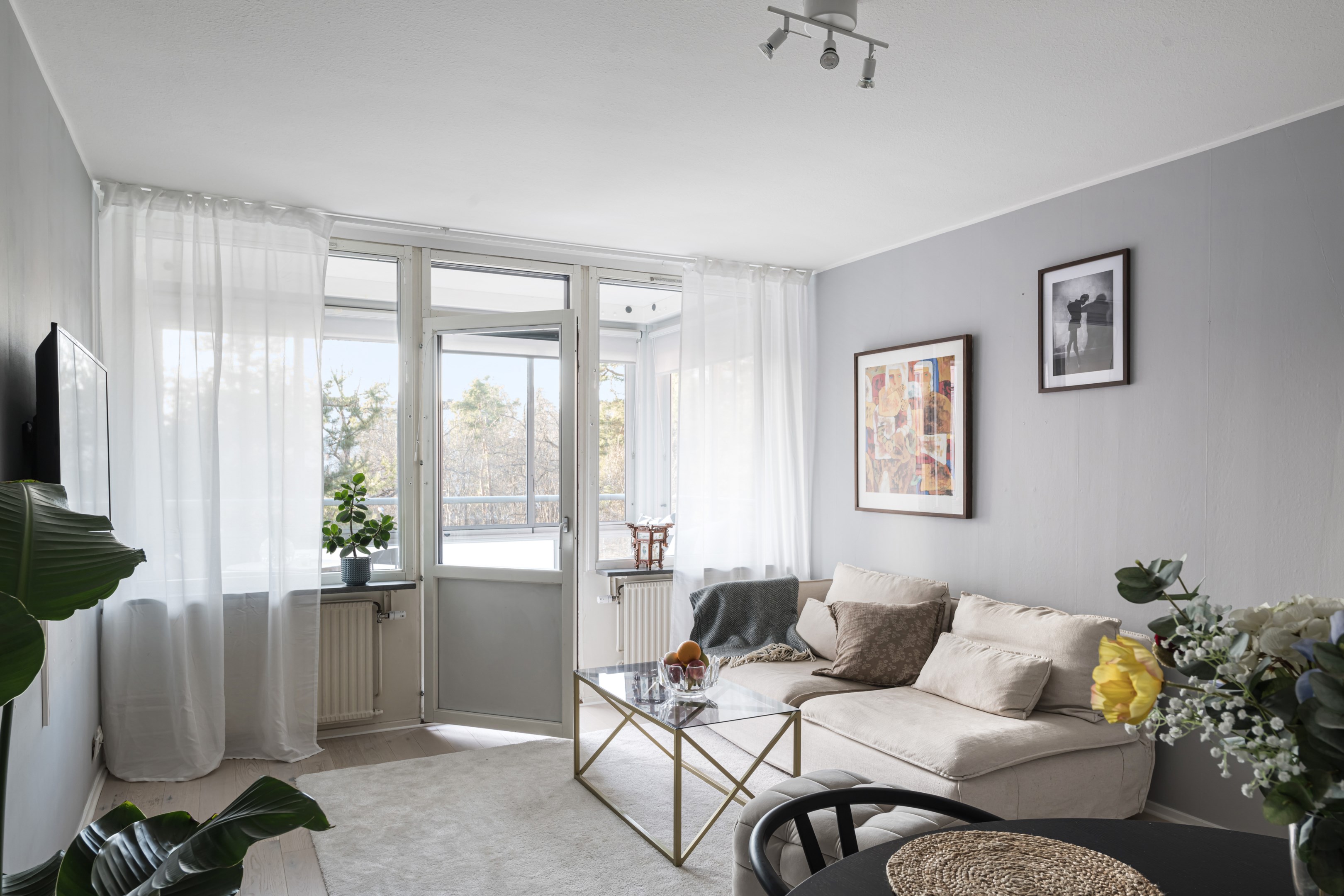 Bostadsbild från Rådjursstigen 32, Såld i Bergshamra, Solna