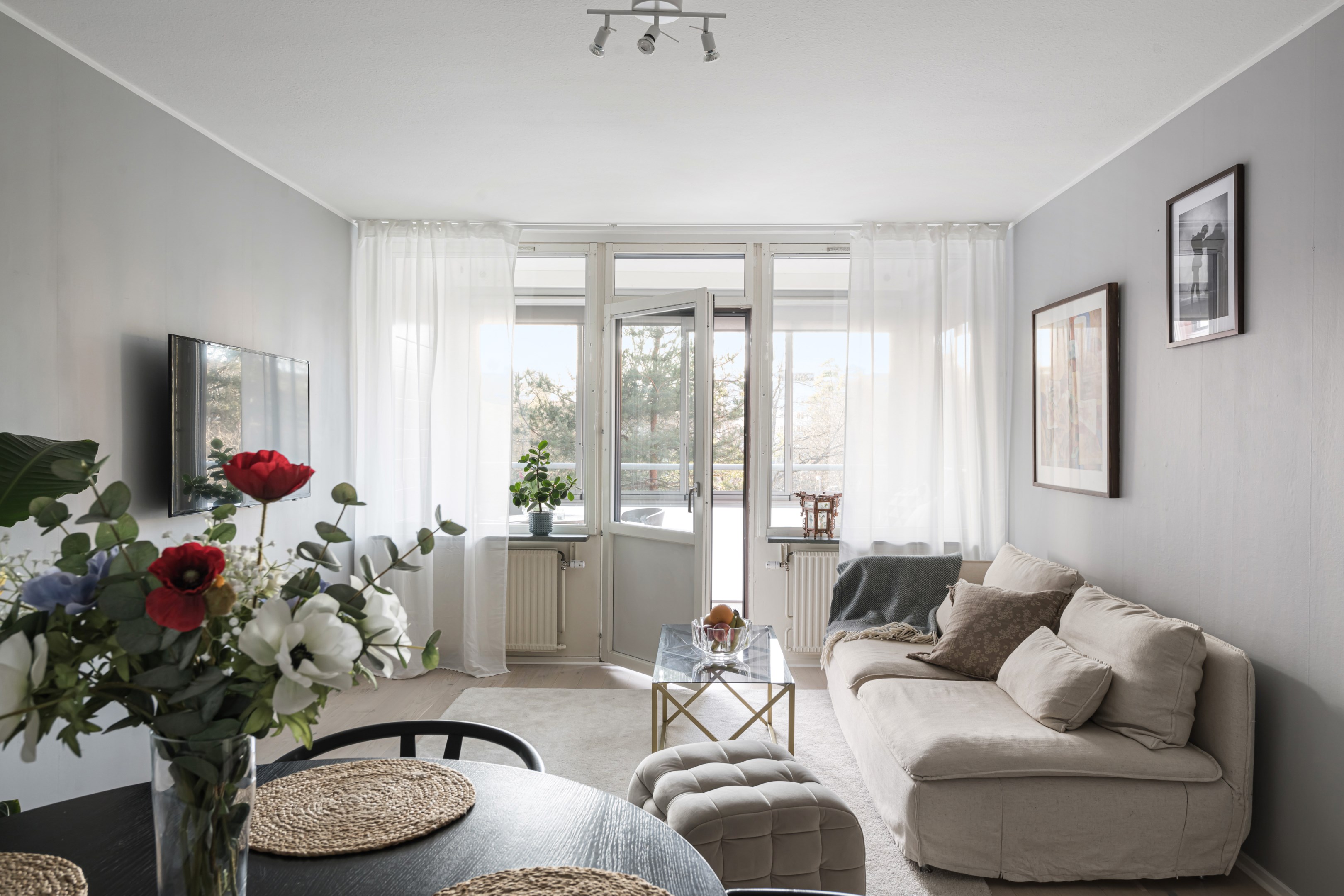 Bostadsbild från Rådjursstigen 32, Såld i Bergshamra, Solna