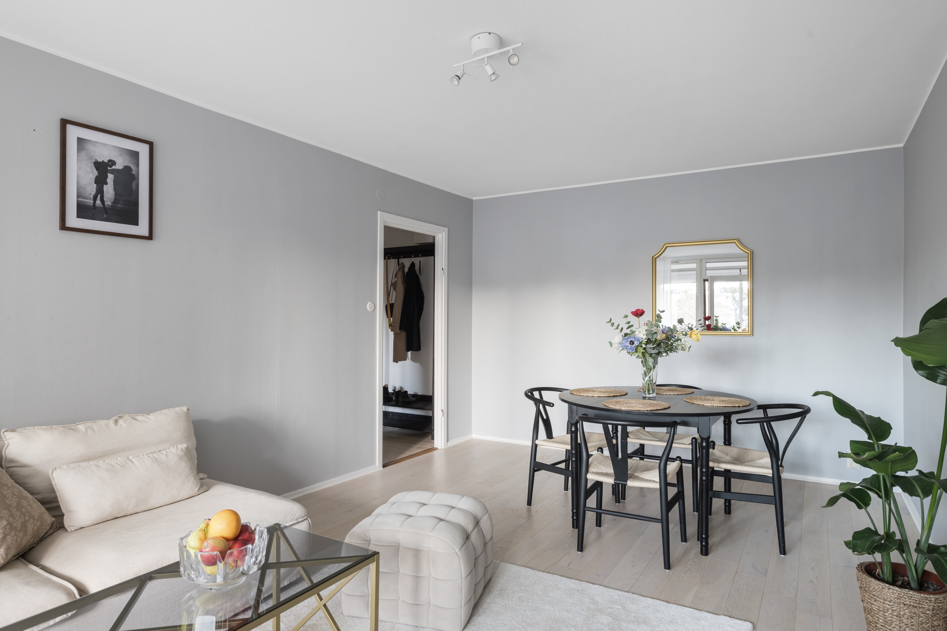 Bostadsbild från Rådjursstigen 32, Såld i Bergshamra, Solna