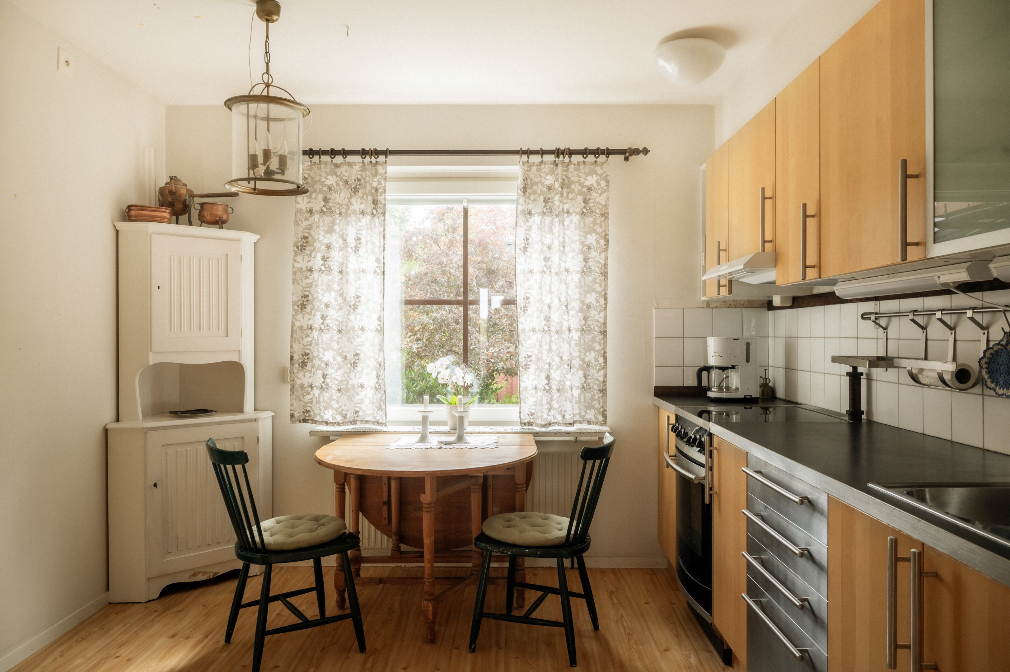 Bostadsbild från Norrholmsvägen 171, Såld i Östra Orminge, Nacka