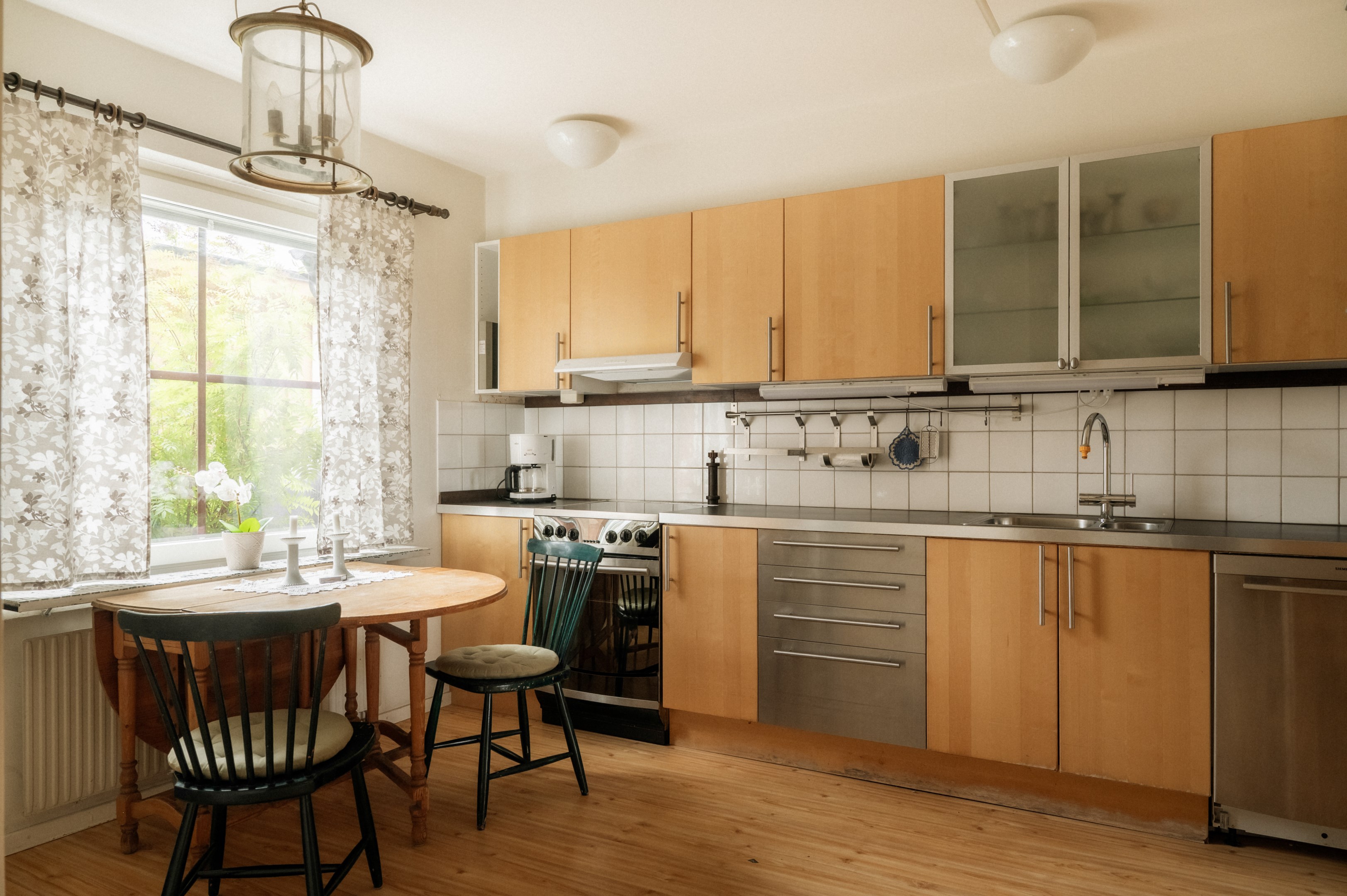 Bostadsbild från Norrholmsvägen 171, Såld i Östra Orminge, Nacka