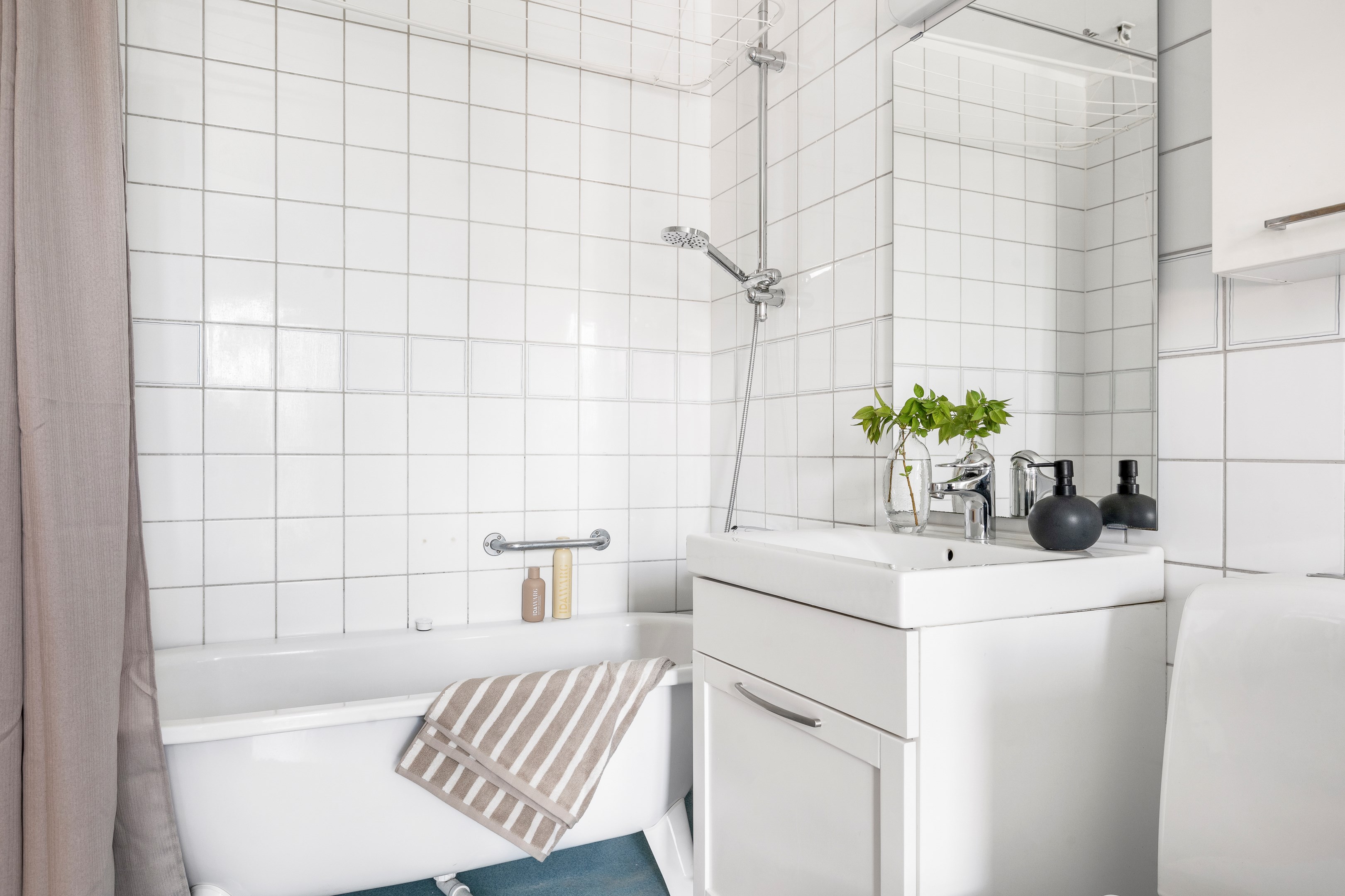 Bostadsbild från Lings väg 20, Såld i Ling, Uppsala