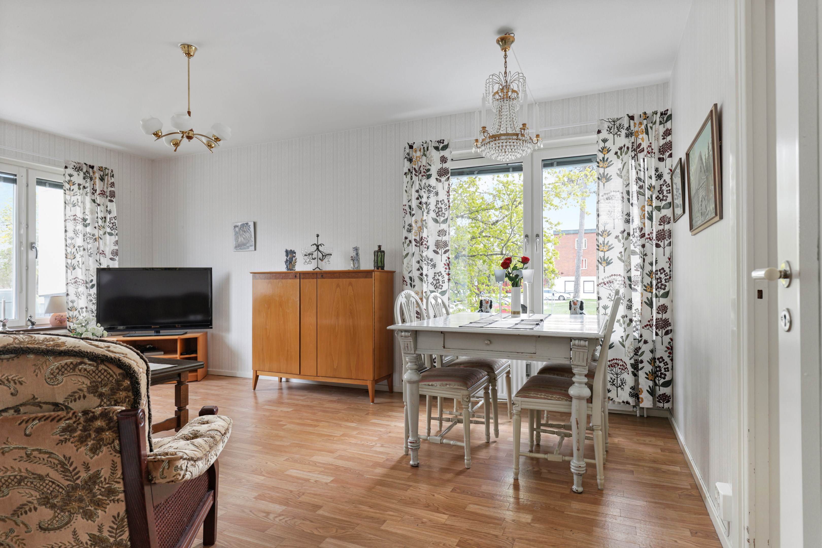 Bostadsbild från Vallonvägen 5A, Till salu i Österbybruk, Östhammar