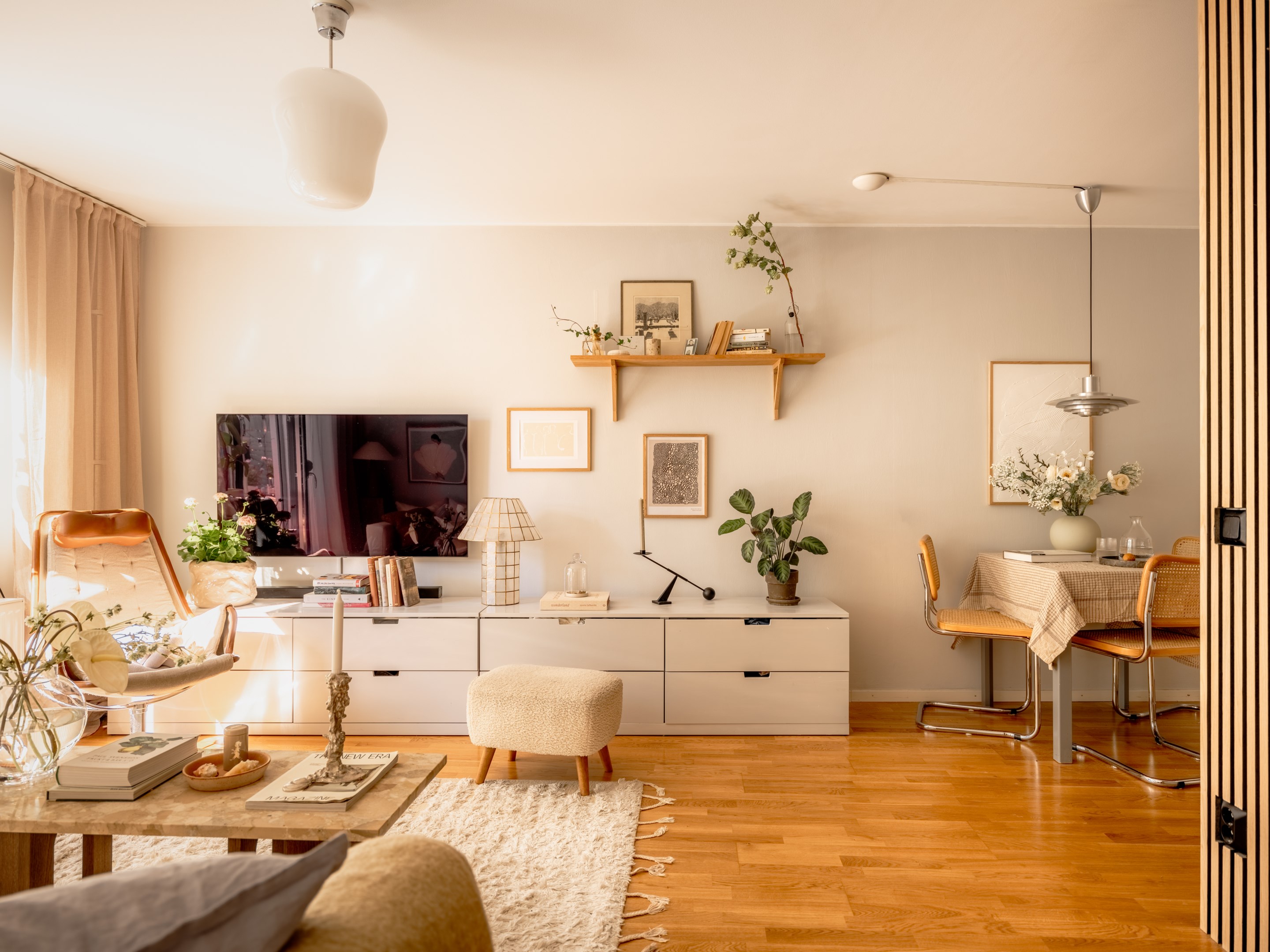 Bostadsbild från Tellusborgsvägen 94, Såld i Midsommarkransen, Stockholm