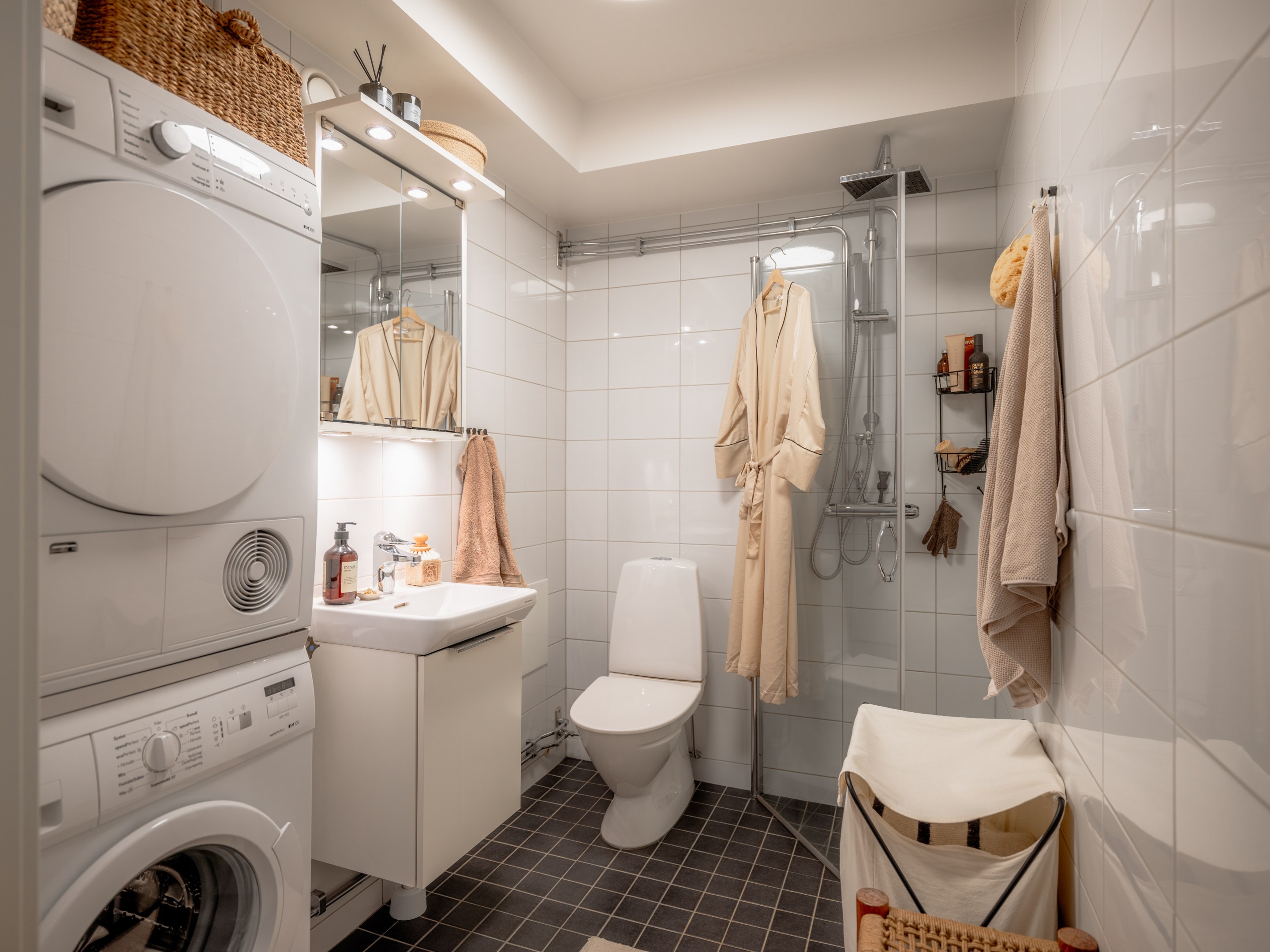 Bostadsbild från Tellusborgsvägen 94, Såld i Midsommarkransen, Stockholm