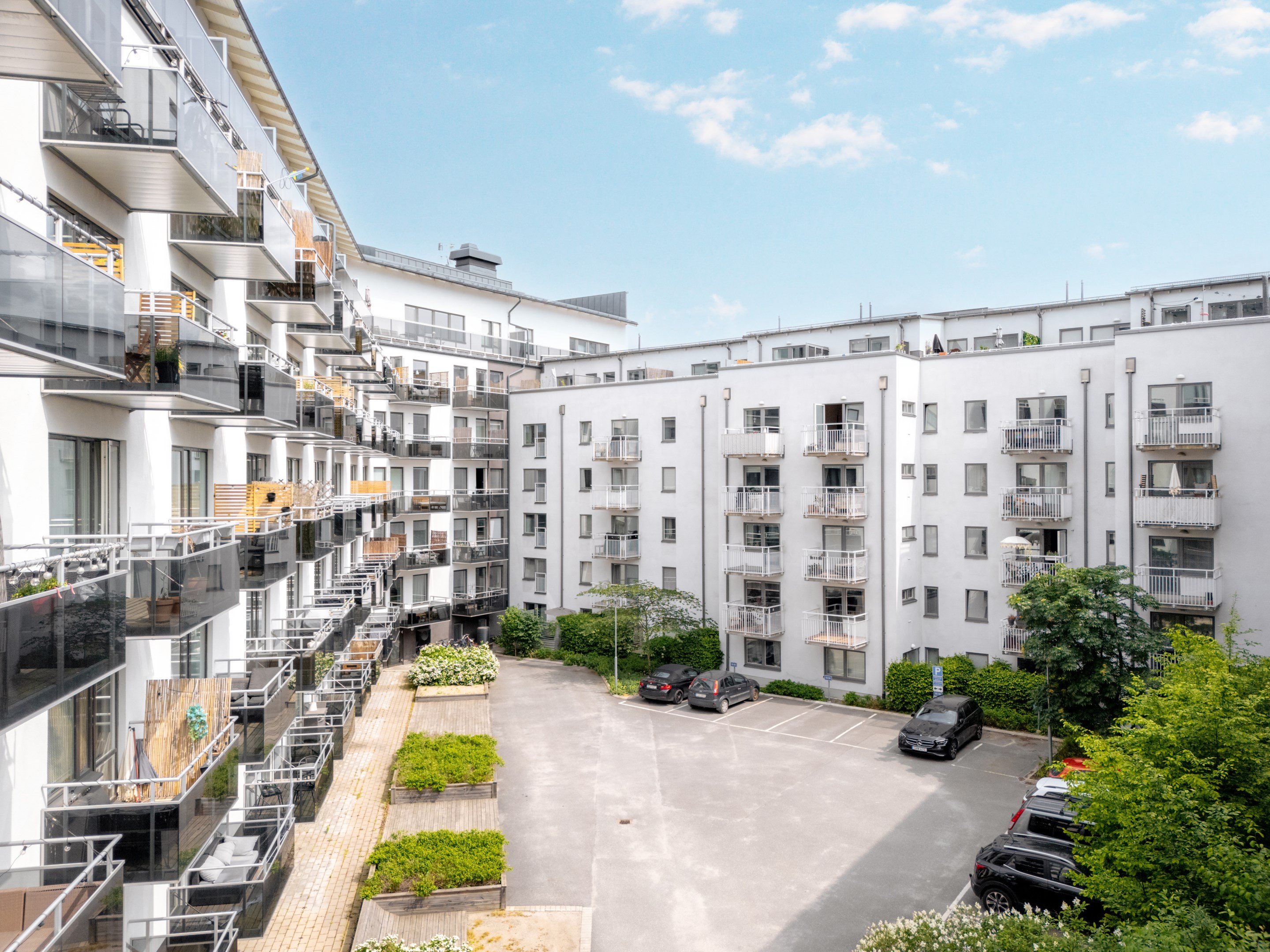 Bostadsbild från Tellusborgsvägen 94, Såld i Midsommarkransen, Stockholm