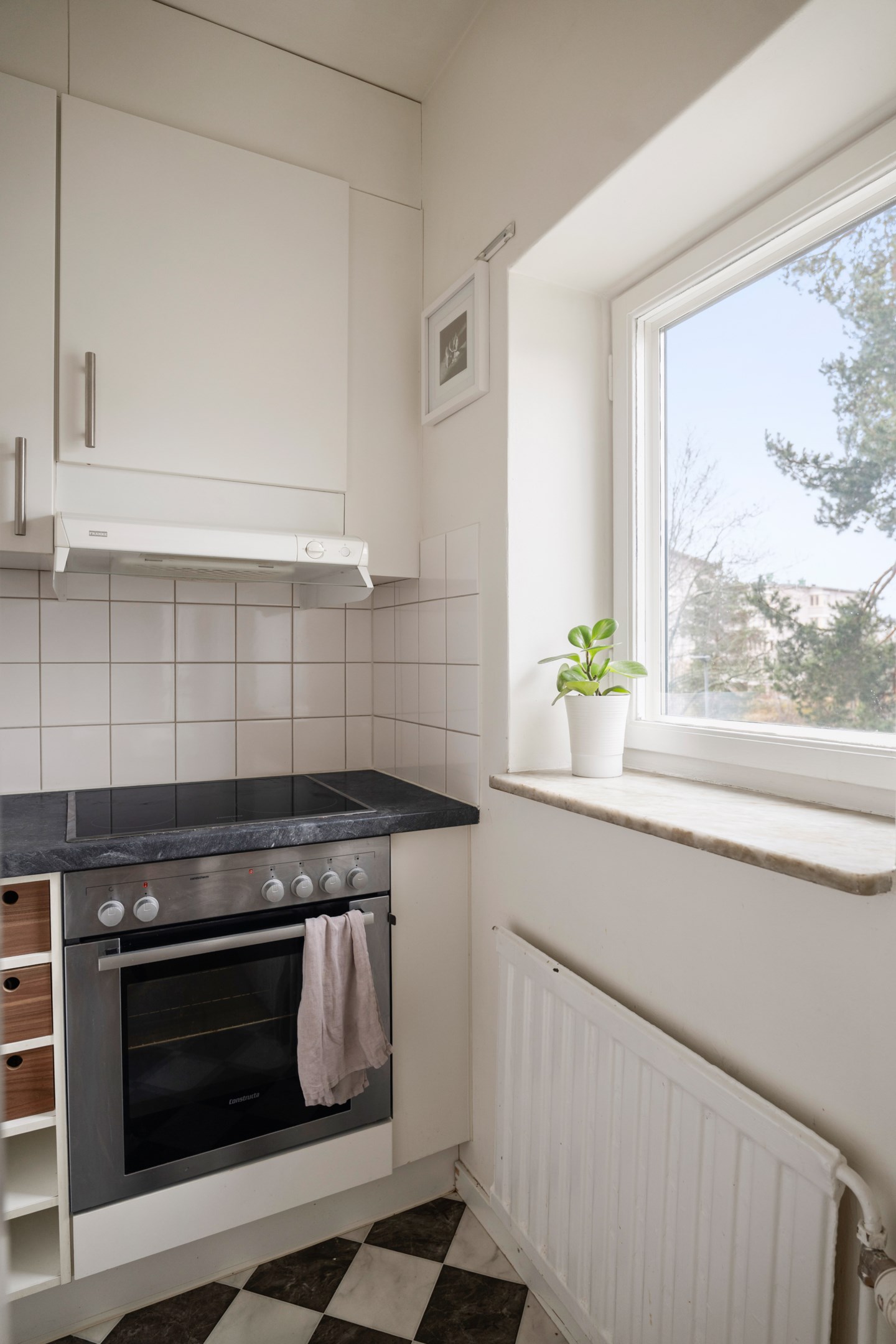 Bostadsbild från Tallidsvägen 9B, Till salu i Finntorp, Nacka