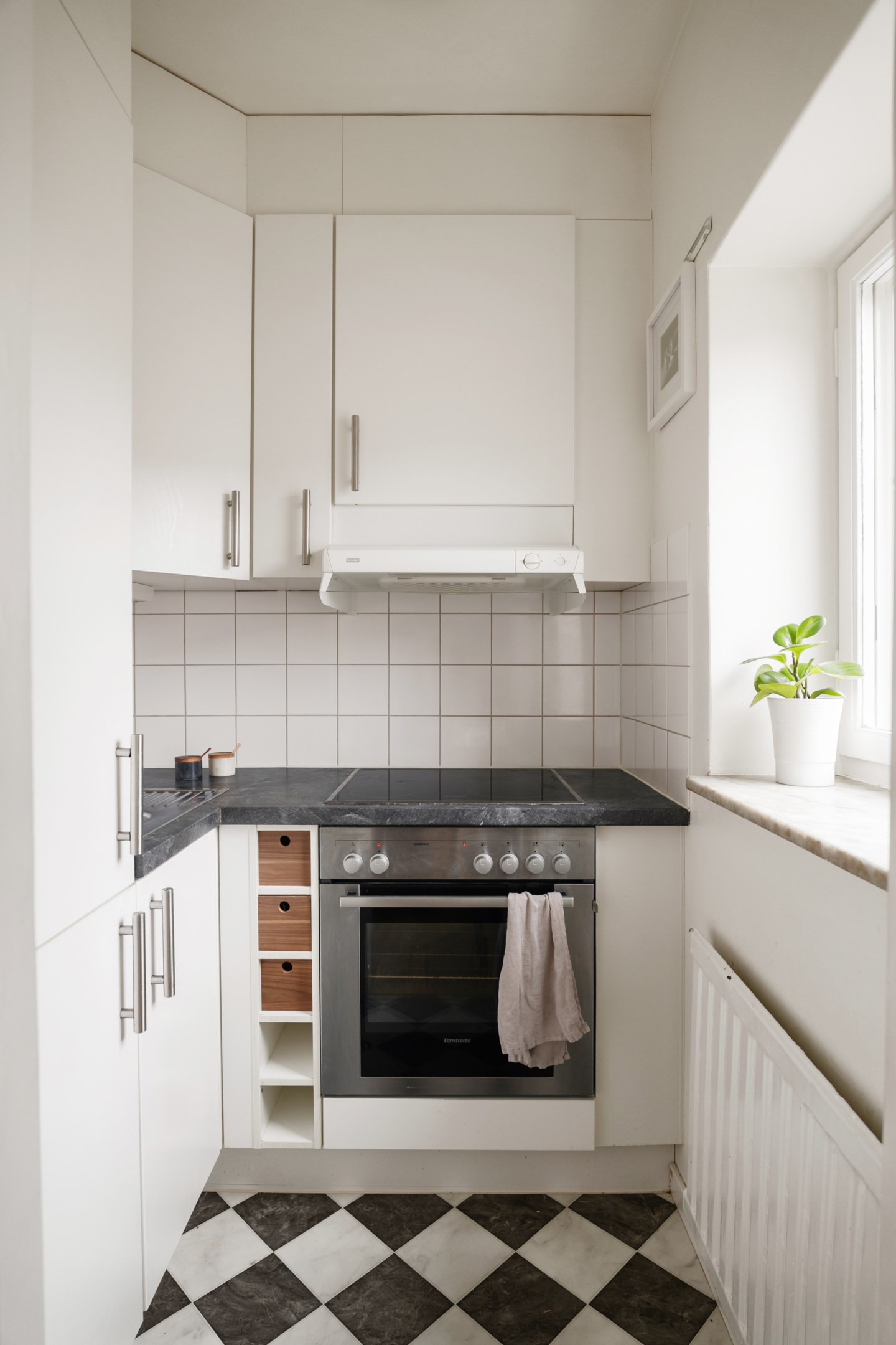 Bostadsbild från Tallidsvägen 9B, Till salu i Finntorp, Nacka
