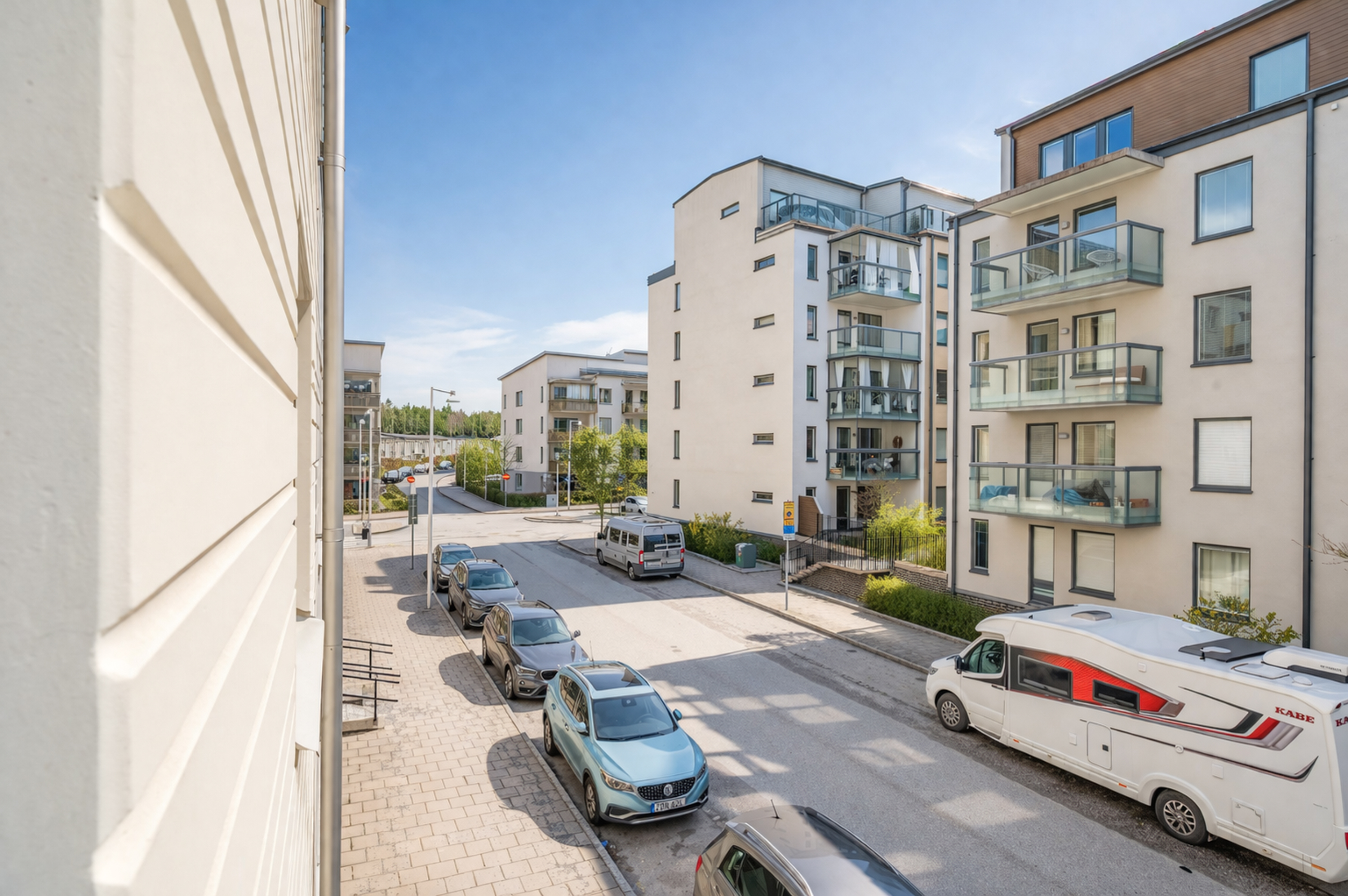 Bostadsbild från Våtmarksvägen 60, Till salu i Järvastaden, Solna