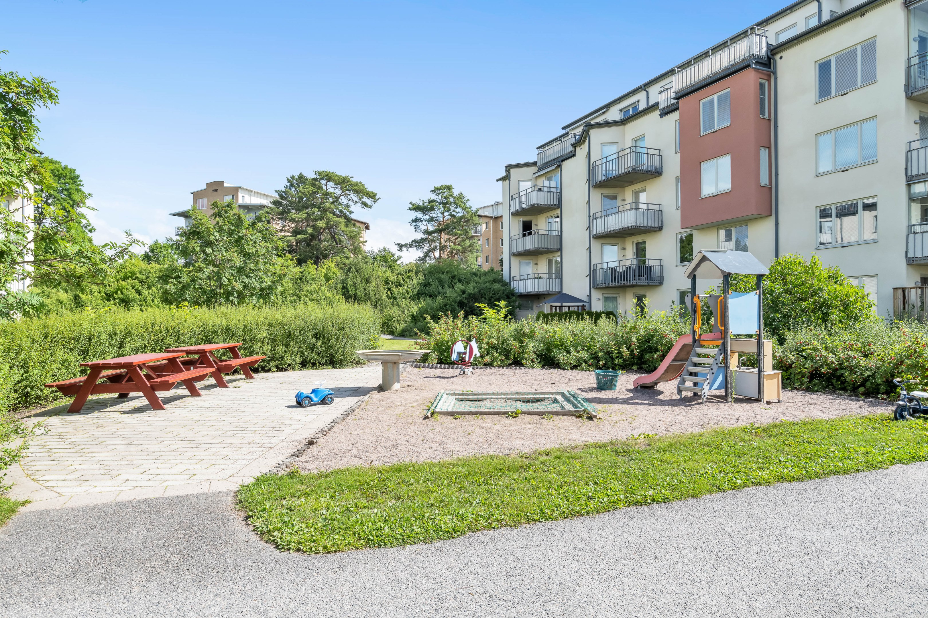 Bostadsbild från Polhemsgatan 2, Till salu i Rickomberga, Uppsala