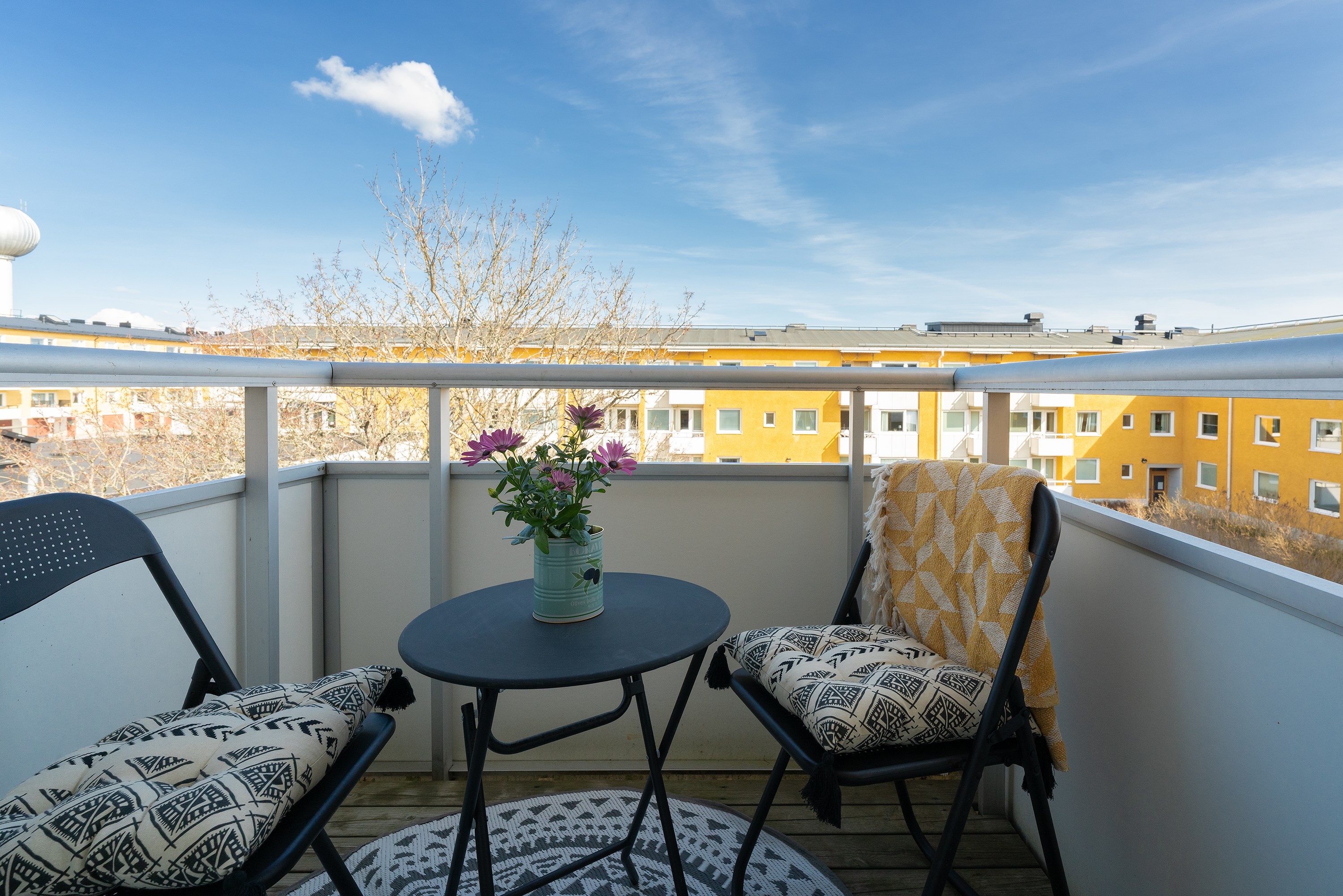 Bostadsbild från Tullingebergsvägen 8B, Till salu i G:a Tullingeberg, Botkyrka