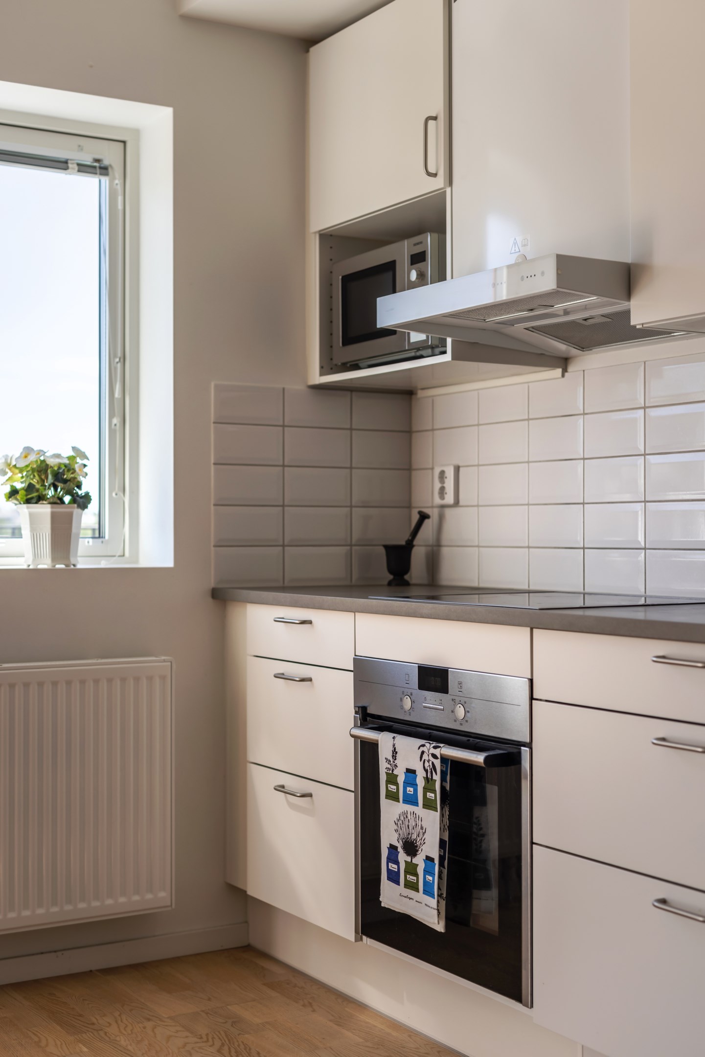 Bostadsbild från Ormingeringen 62B, 3/3 tr, Till salu i Västra Orminge, Nacka