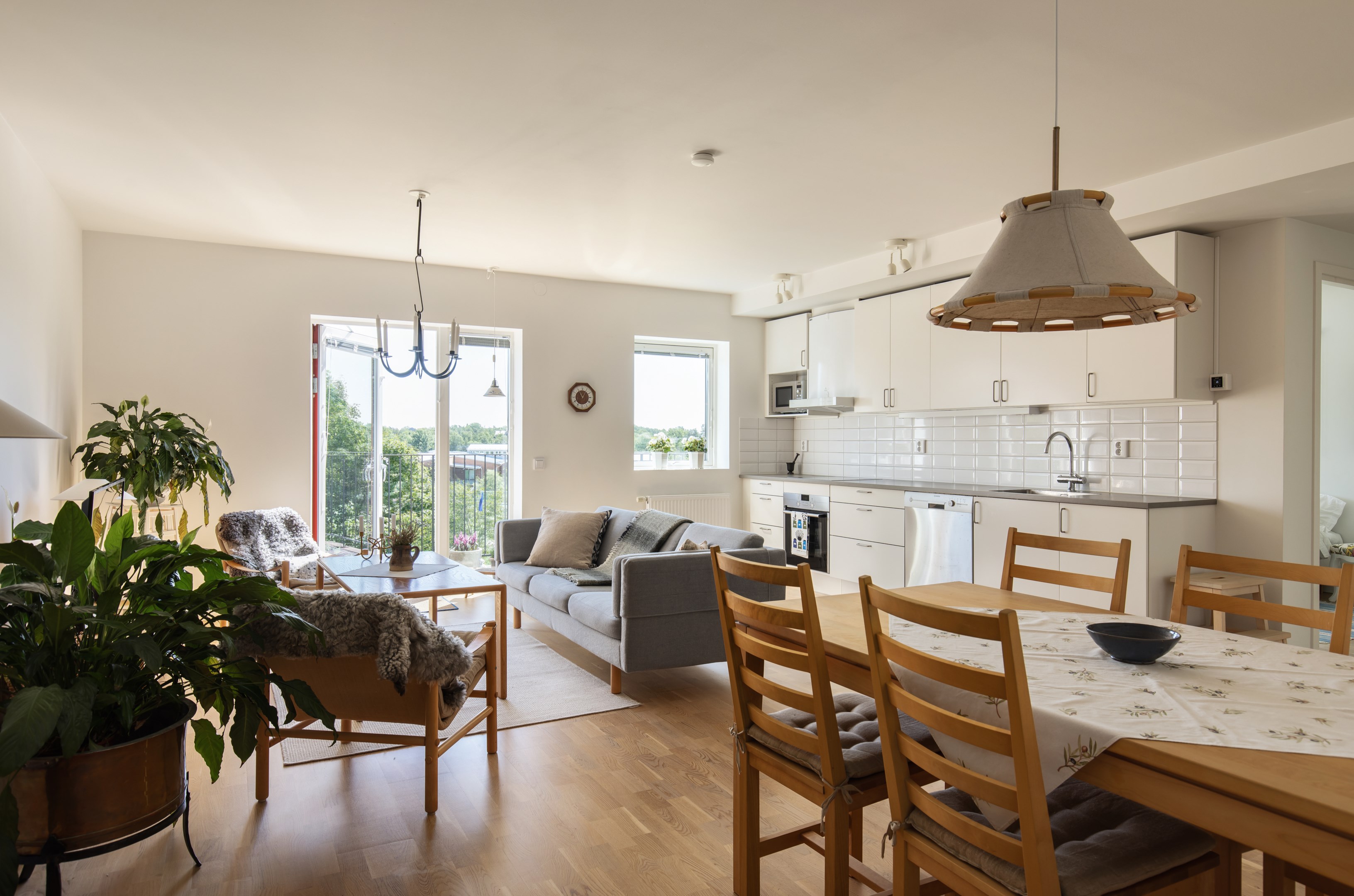 Bostadsbild från Ormingeringen 62B, 3/3 tr, Till salu i Västra Orminge, Nacka