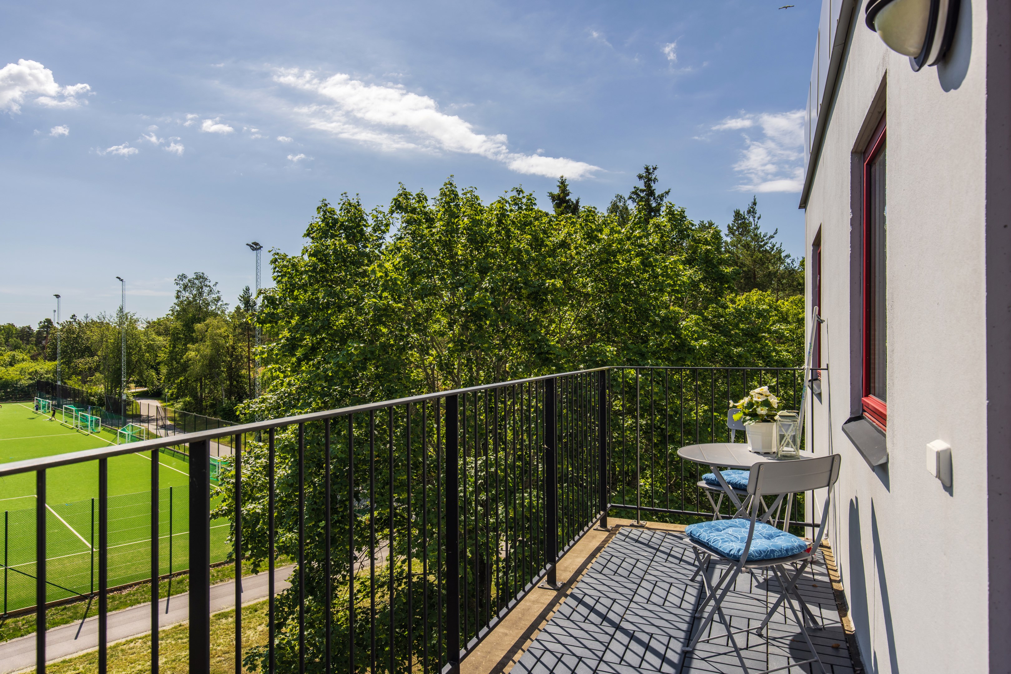 Bostadsbild från Ormingeringen 62B, 3/3 tr, Till salu i Västra Orminge, Nacka