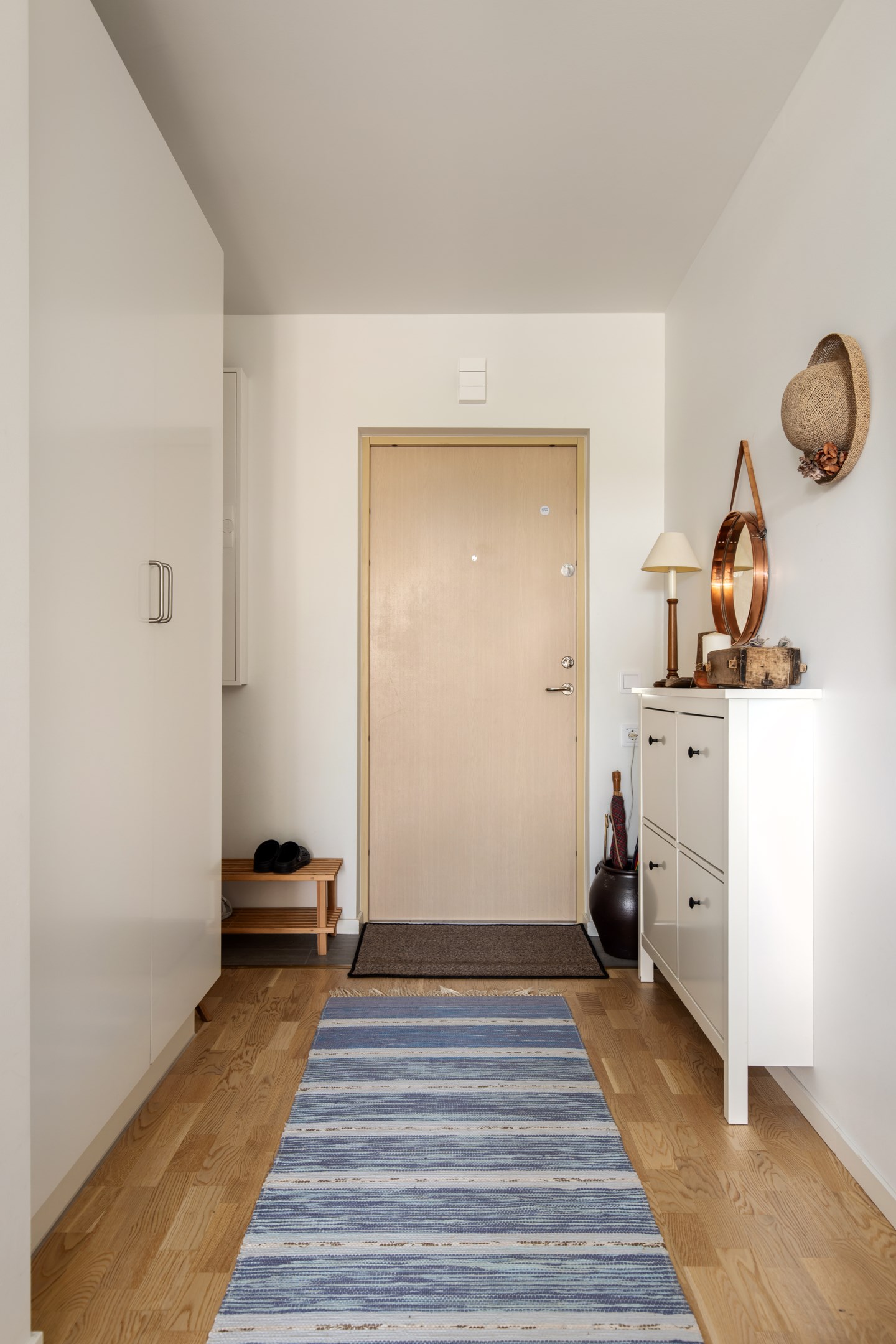 Bostadsbild från Ormingeringen 62B, 3/3 tr, Till salu i Västra Orminge, Nacka