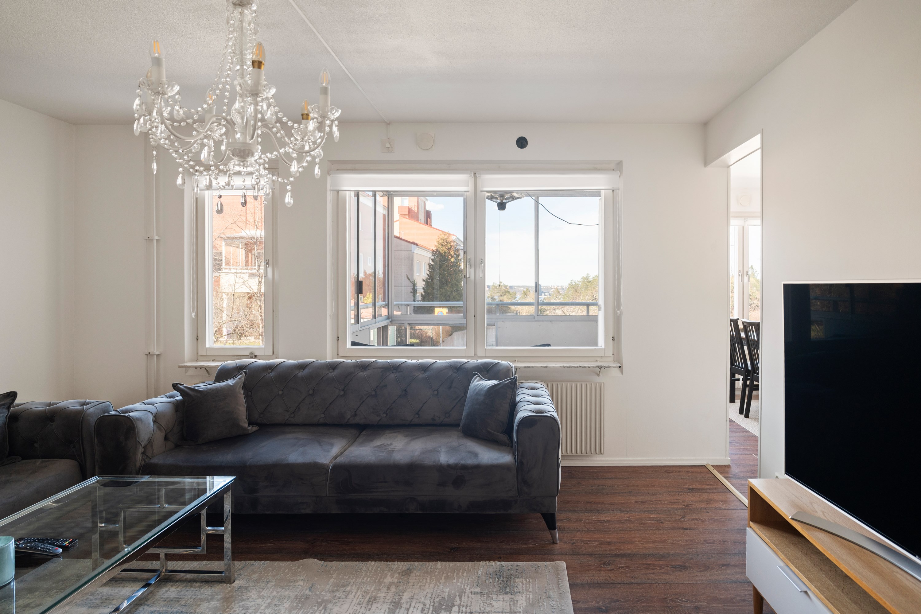 Bostadsbild från Landåvägen 77, Till salu i Jarlaberg, Nacka