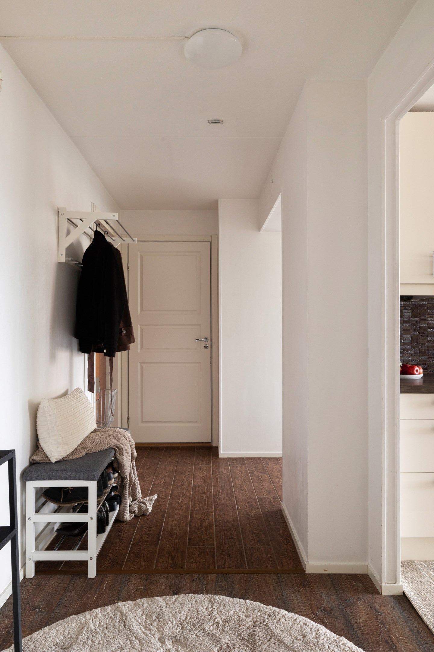 Bostadsbild från Landåvägen 77, Till salu i Jarlaberg, Nacka