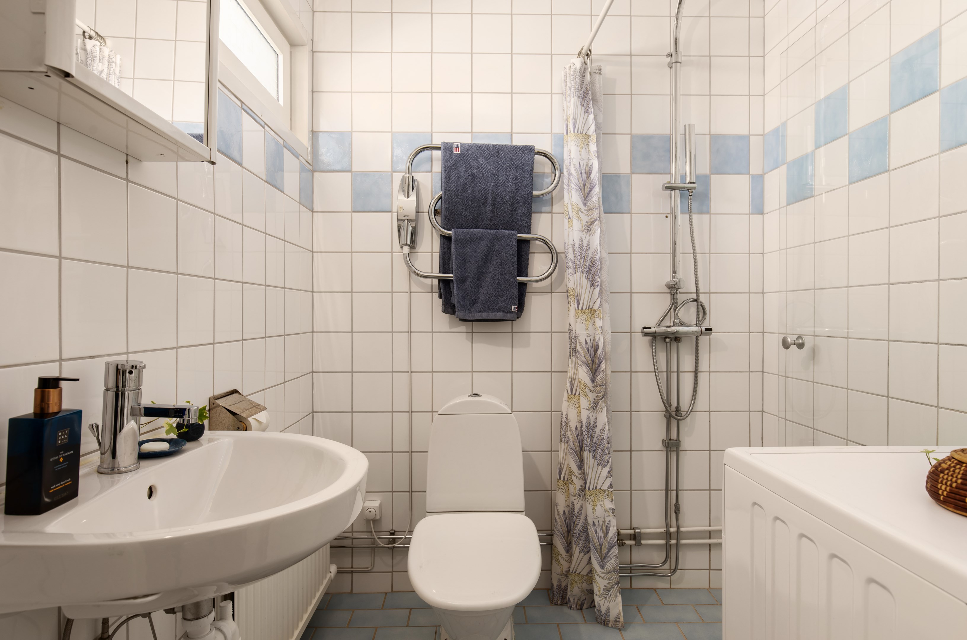 Bostadsbild från Torggatan 4B, 4tr, Till salu i Saltsjöbaden, Nacka