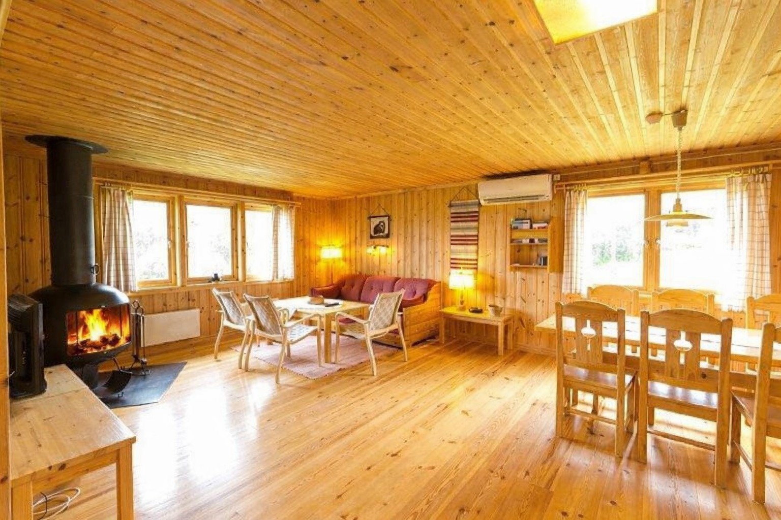 Eldstad. Värmande eldstad