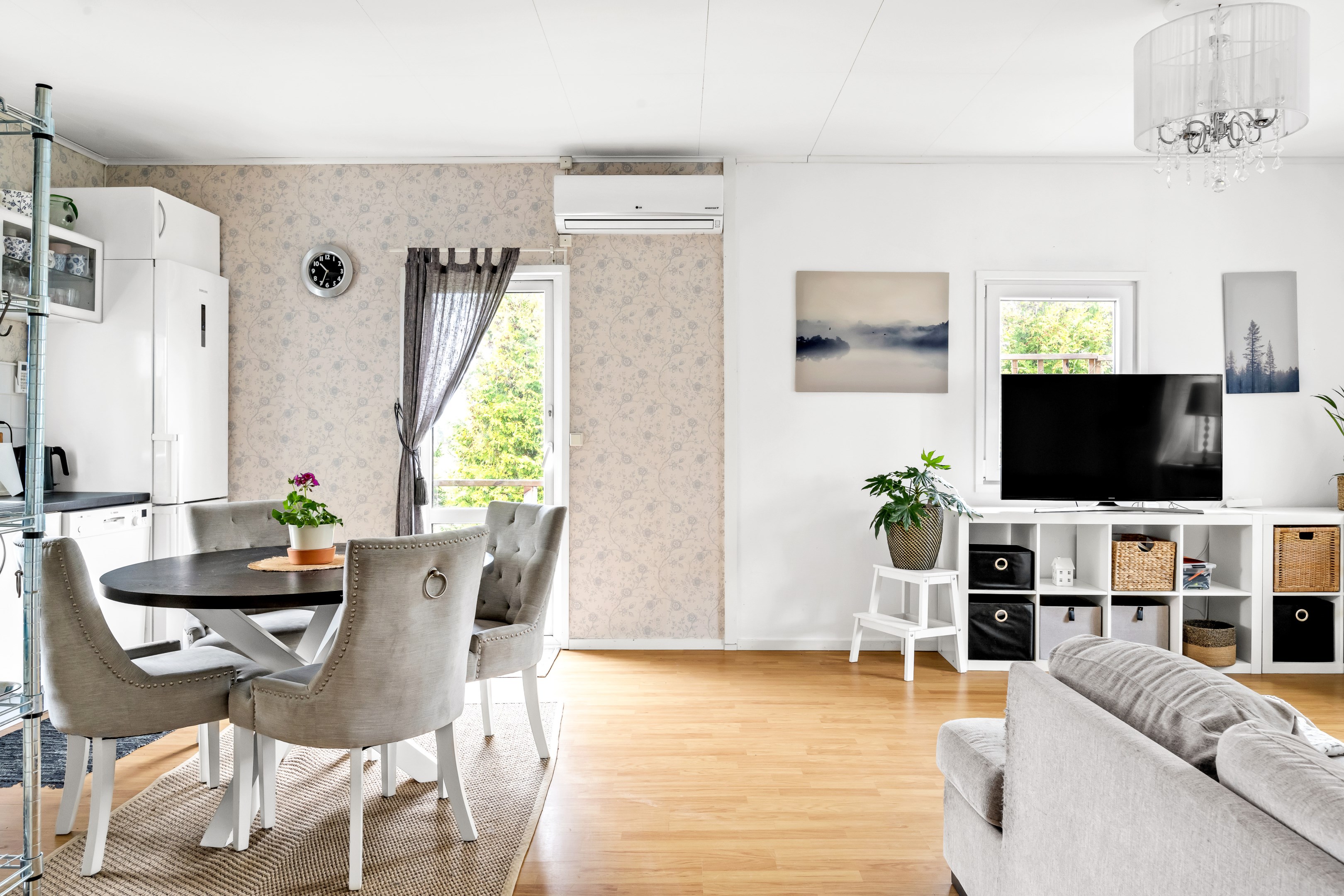 Bostadsbild från Fäxboda 24, Såld i Fäxboda, Uppsala