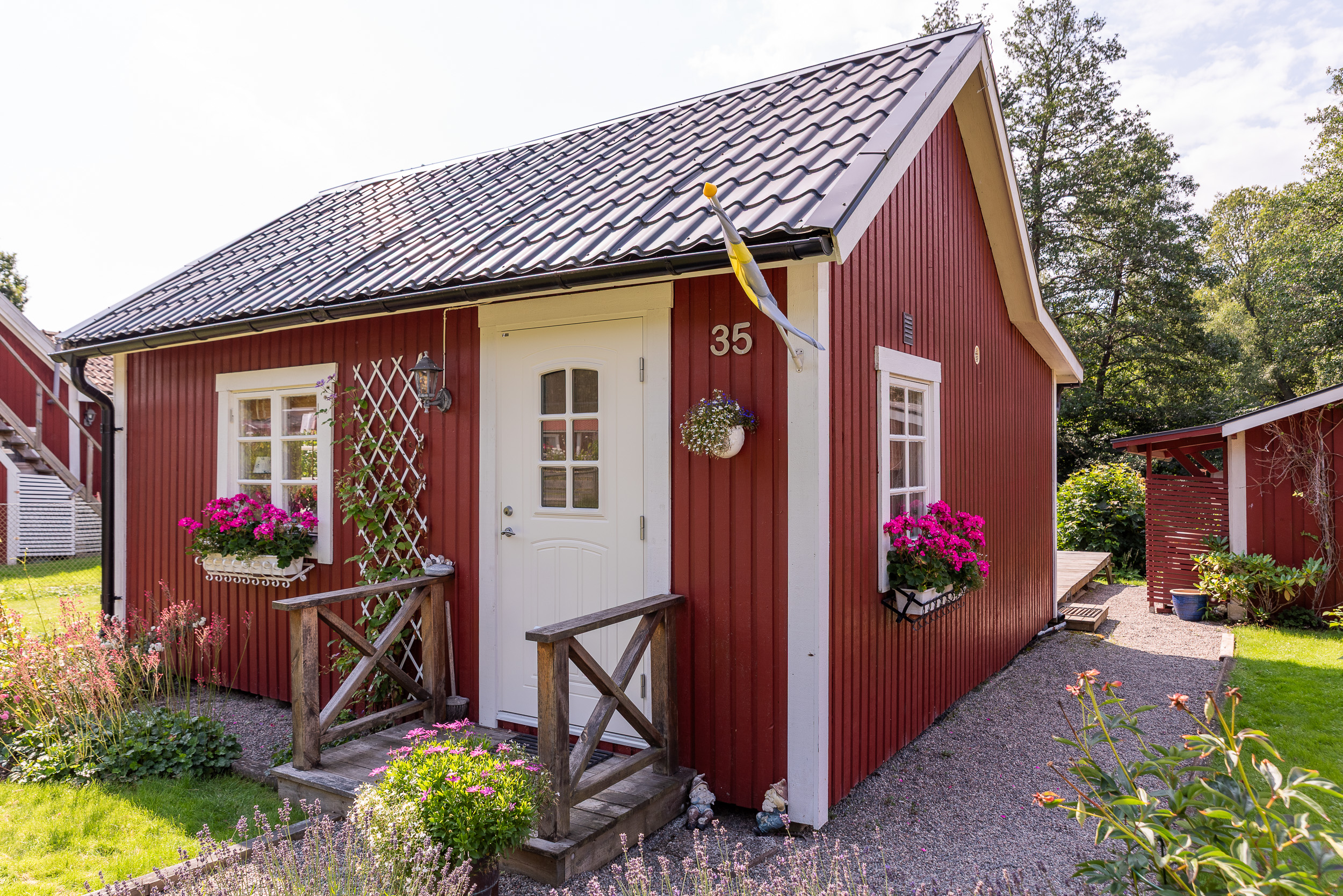 Bostadsbild från Kolonivägen 35, Såld i Biskopsängen, Västerås