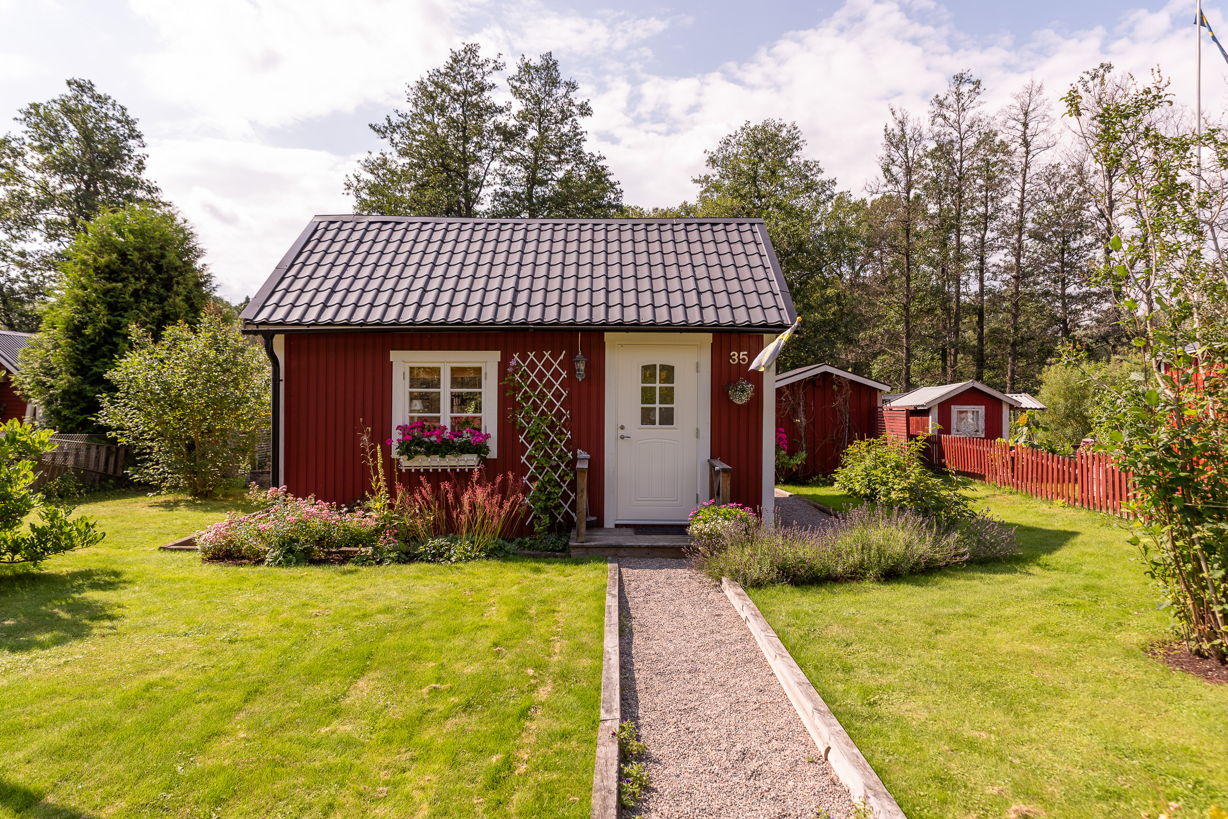 Bostadsbild från Kolonivägen 35, Såld i Biskopsängen, Västerås