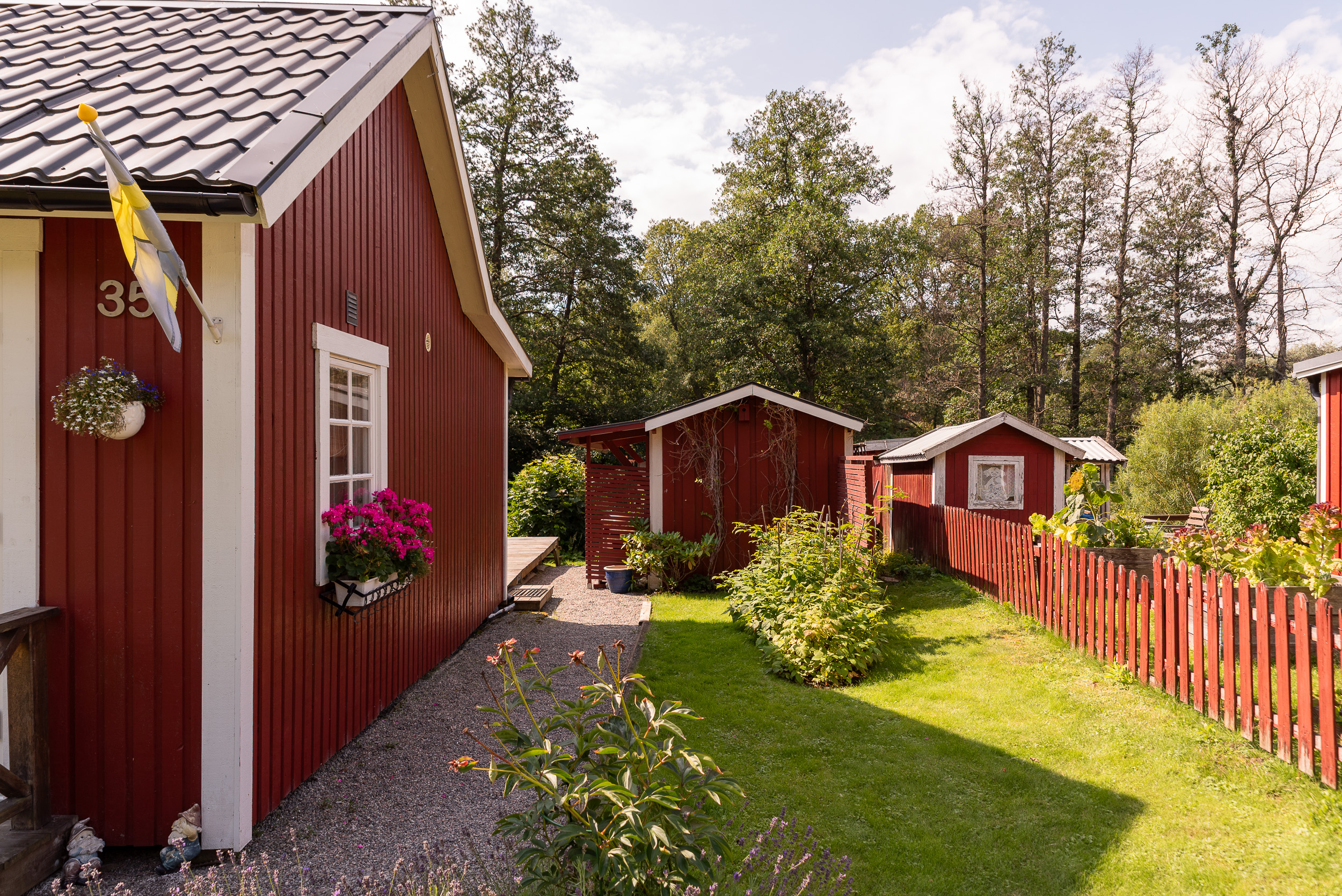 Bostadsbild från Kolonivägen 35, Såld i Biskopsängen, Västerås