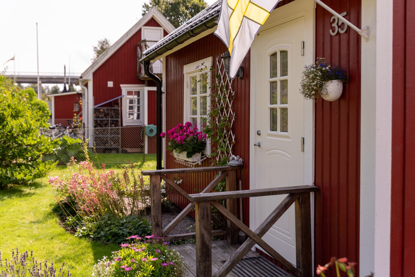 Bostadsbild från Kolonivägen 35, Såld i Biskopsängen, Västerås