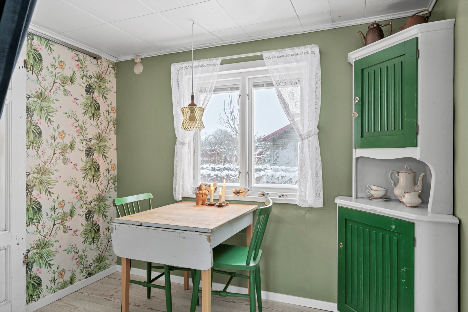 Bostadsbild från Tulpanvägen 46, Såld i Tunabackar, Uppsala