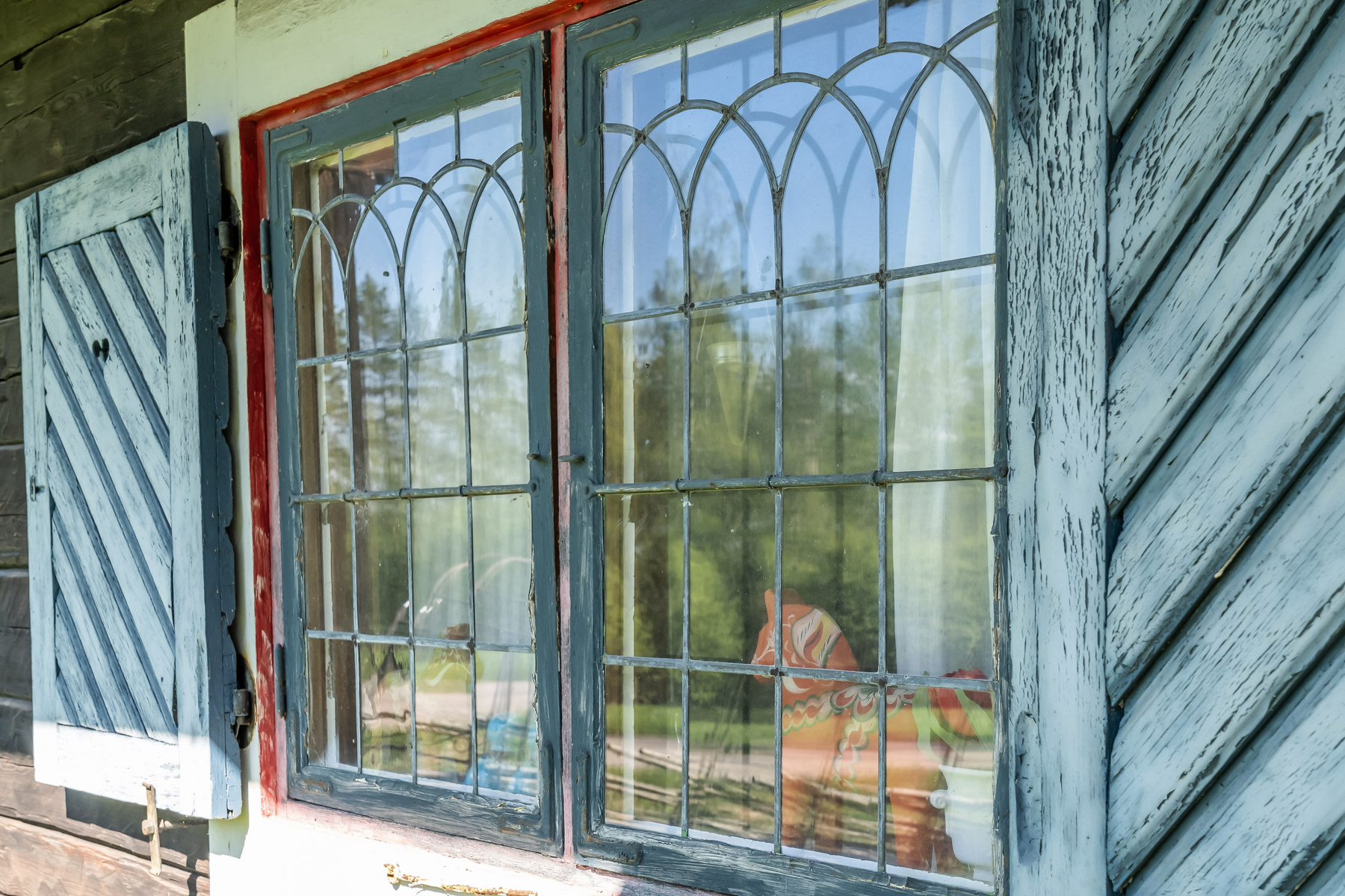 Blyinfattade fönster