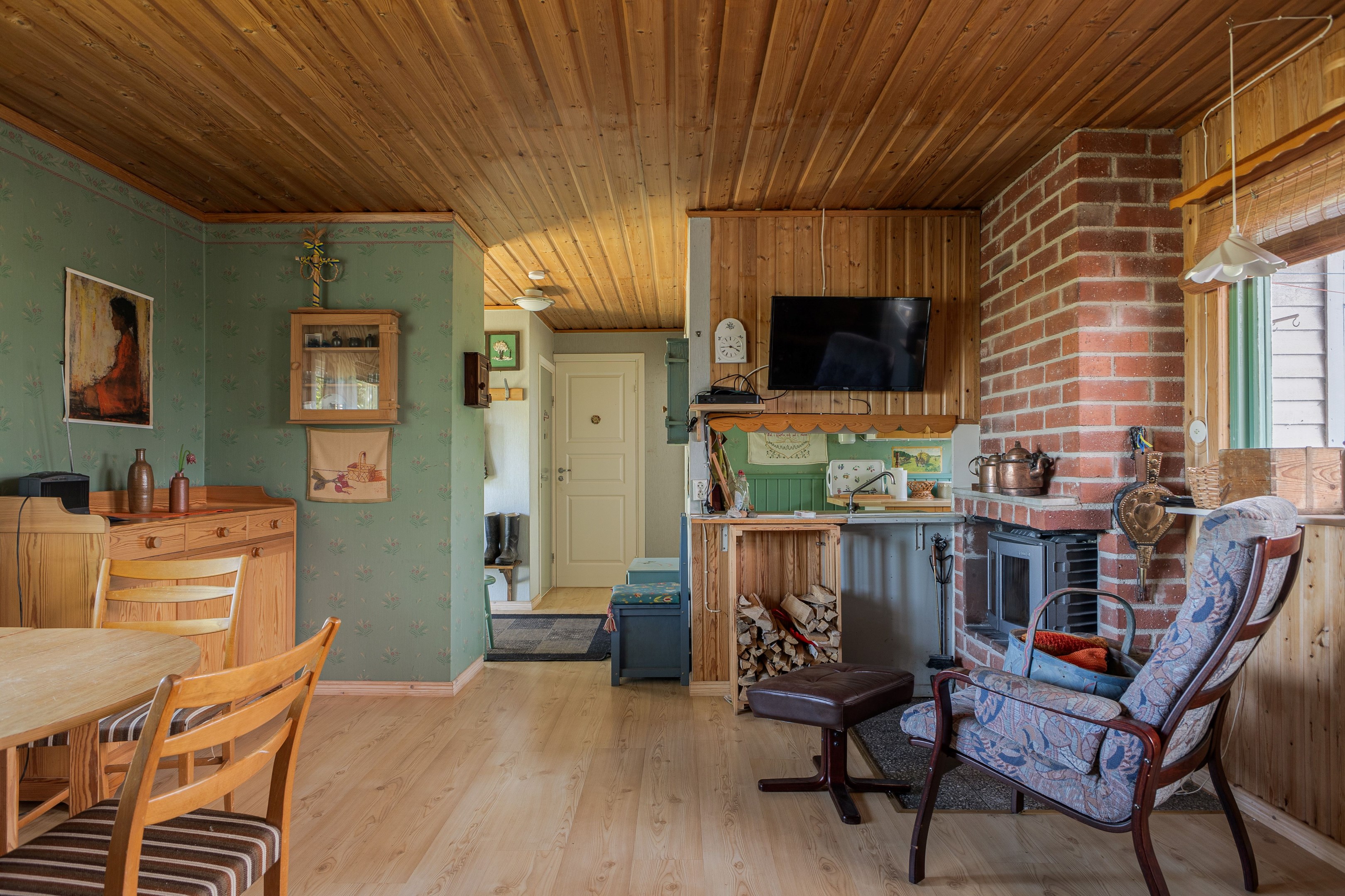 Bostadsbild från Veckholms-Väppeby 22, Såld i Veckholm, Enköping