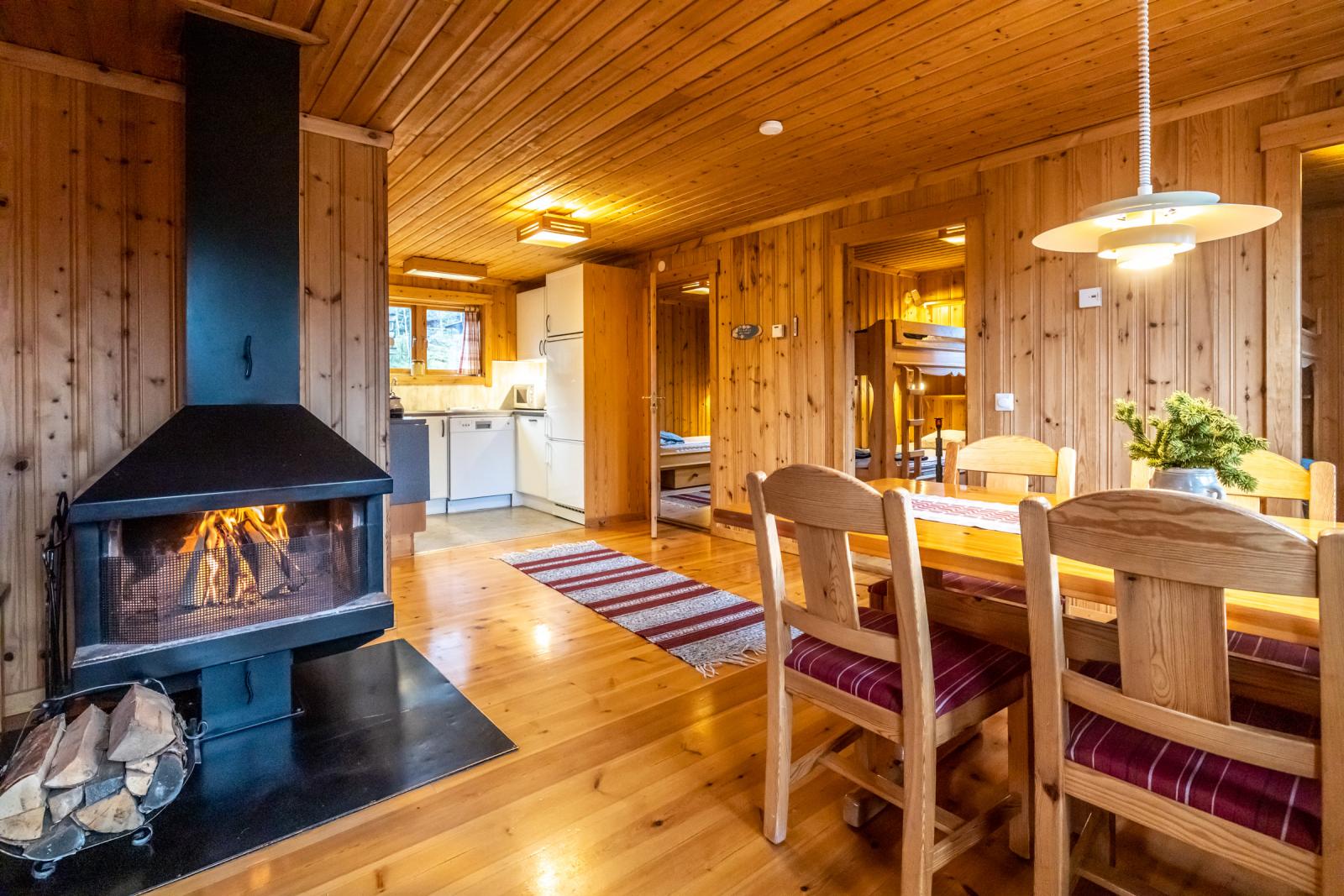 Frisk luft, eldstad, sköna sängar