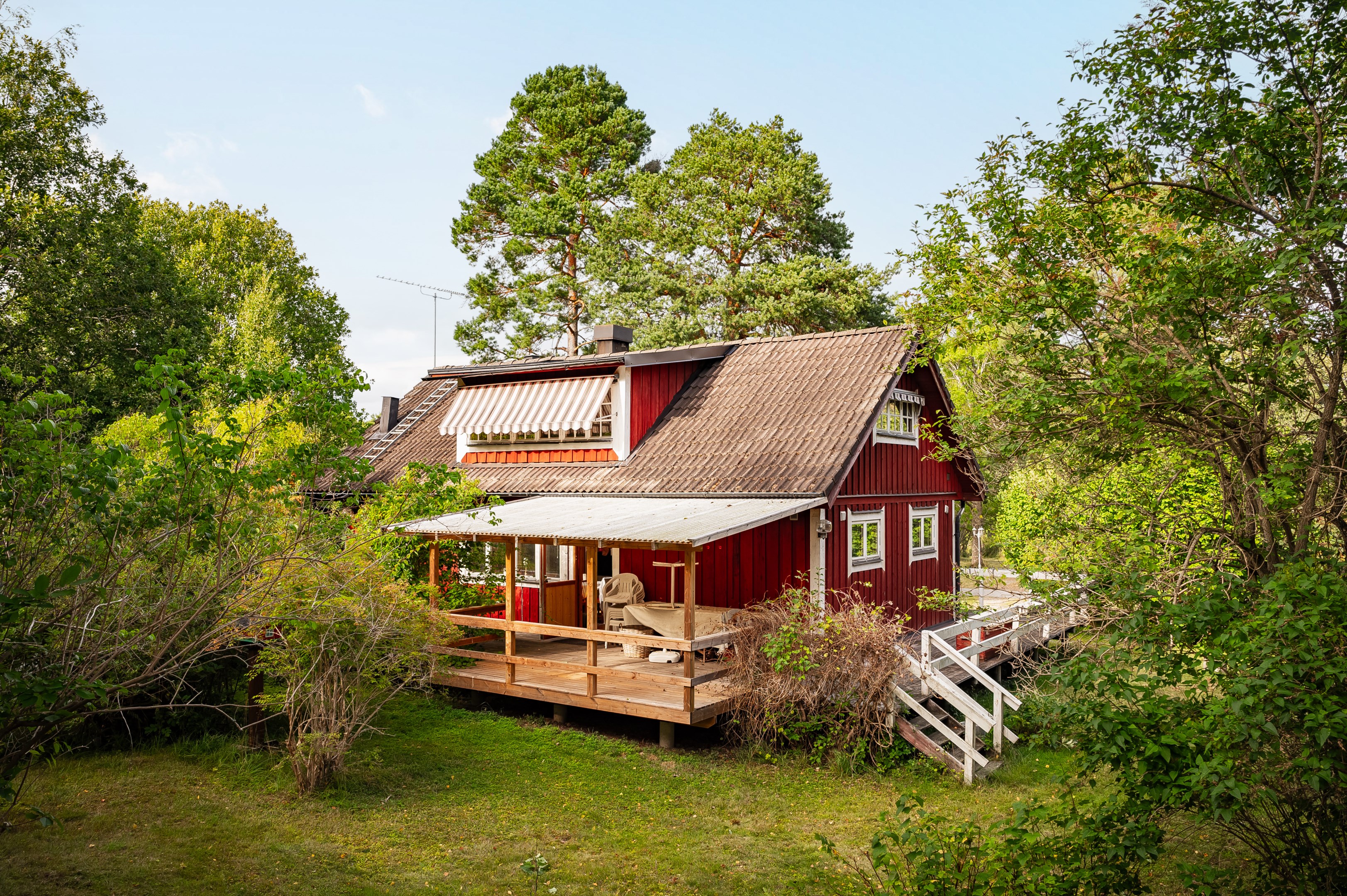Bostadsbild från Långsjövägen 12, Såld i Överby - Vindö, Värmdö