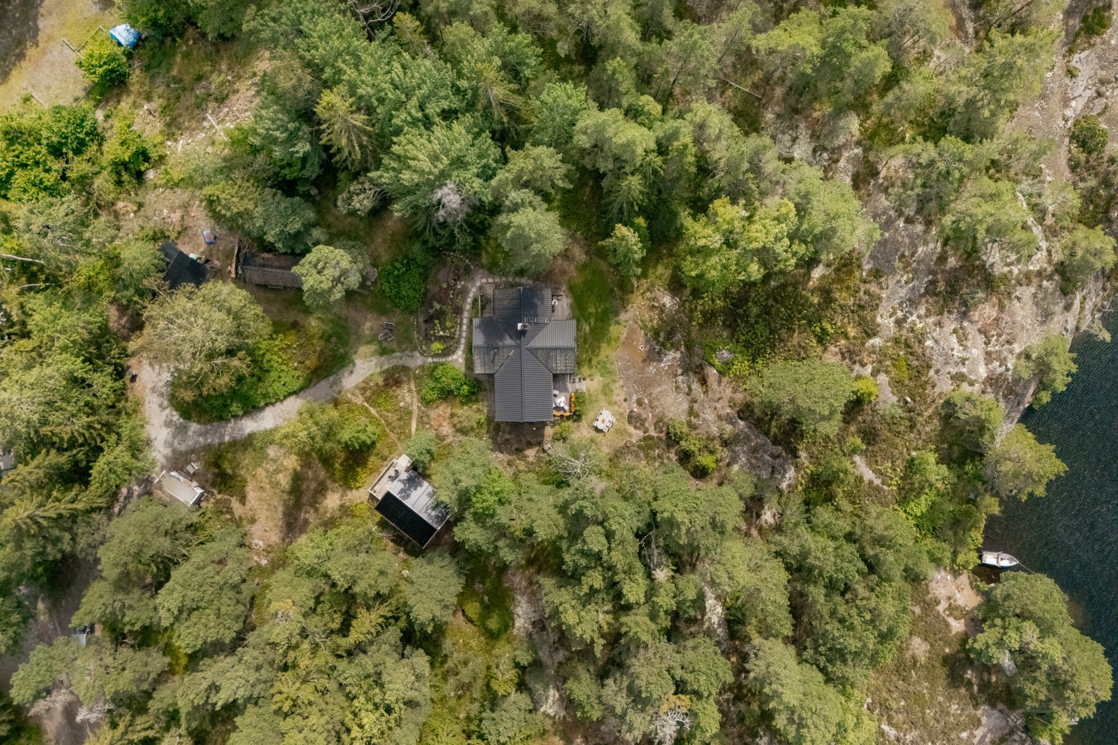 Bostadsbild från Vidsjövägen 8, Såld i Stavsnäs, Värmdö