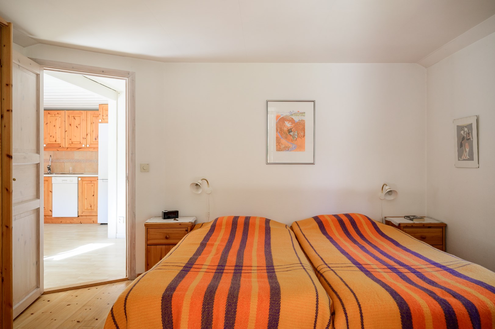 Sovrum 2 huvudbyggnad