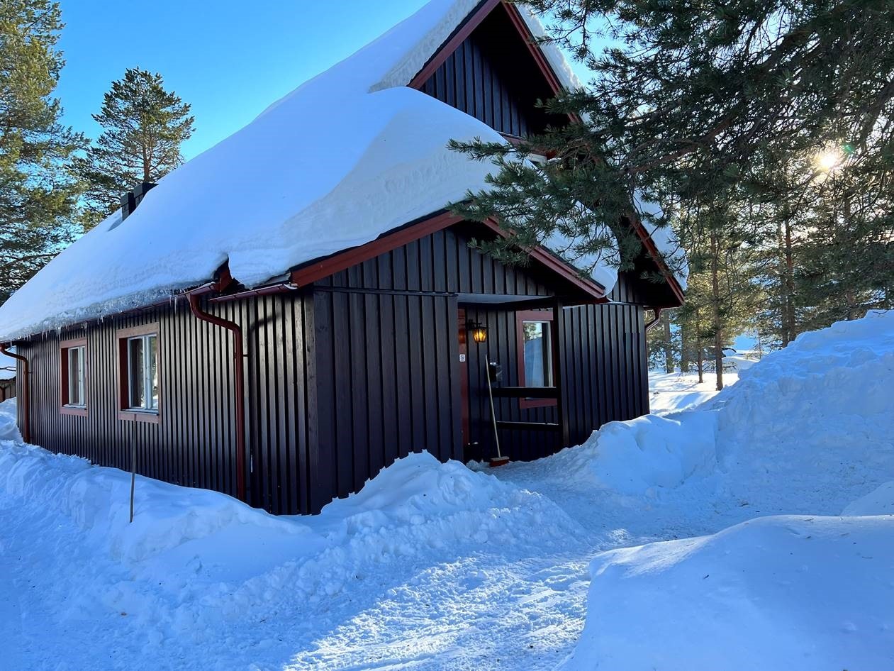 TILL SALU.  VECKA  11 & 30 i Tandådalens Stugby SÄLEN.