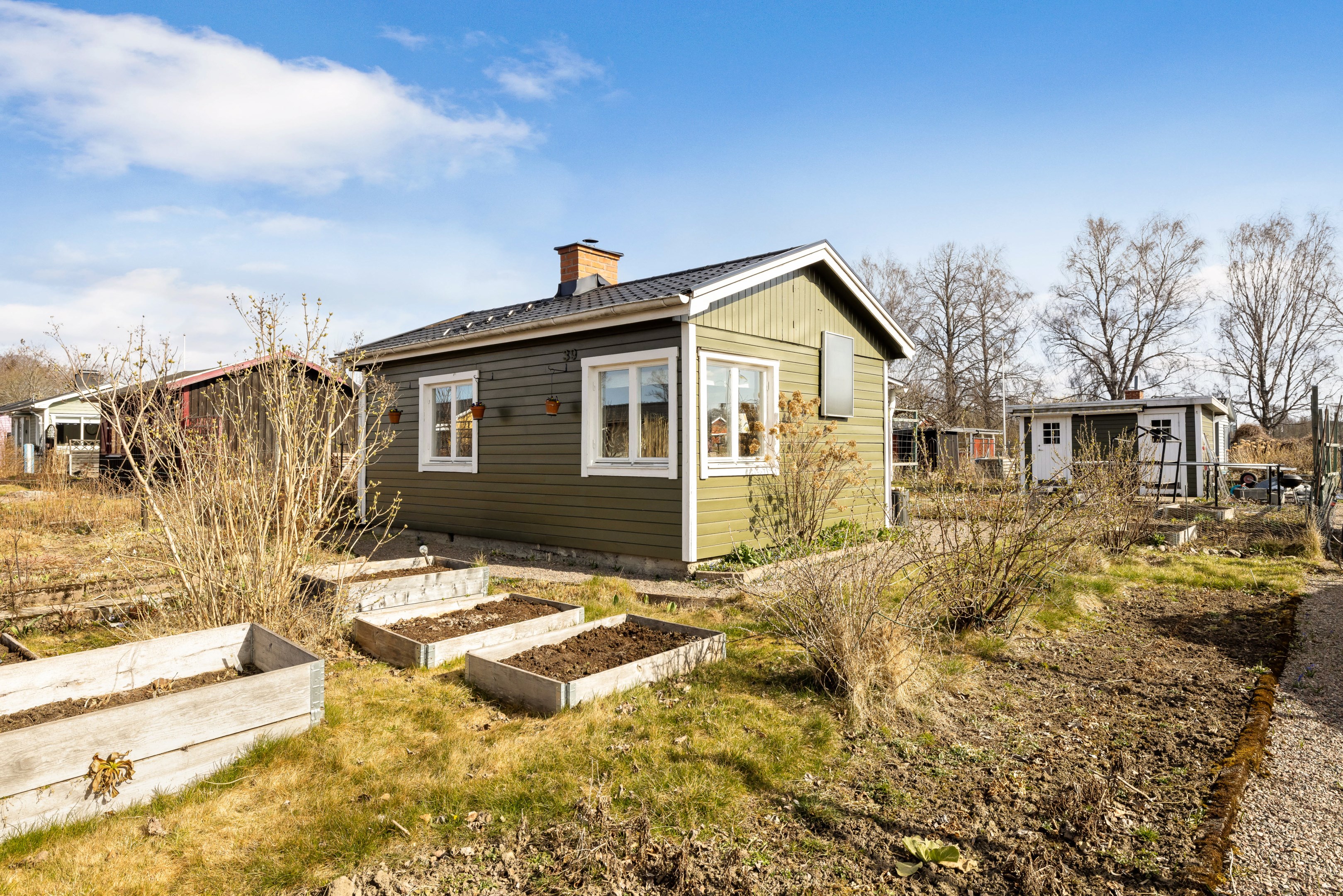 Bostadsbild från Tulpanvägen 39, Såld i Tunabackar, Uppsala