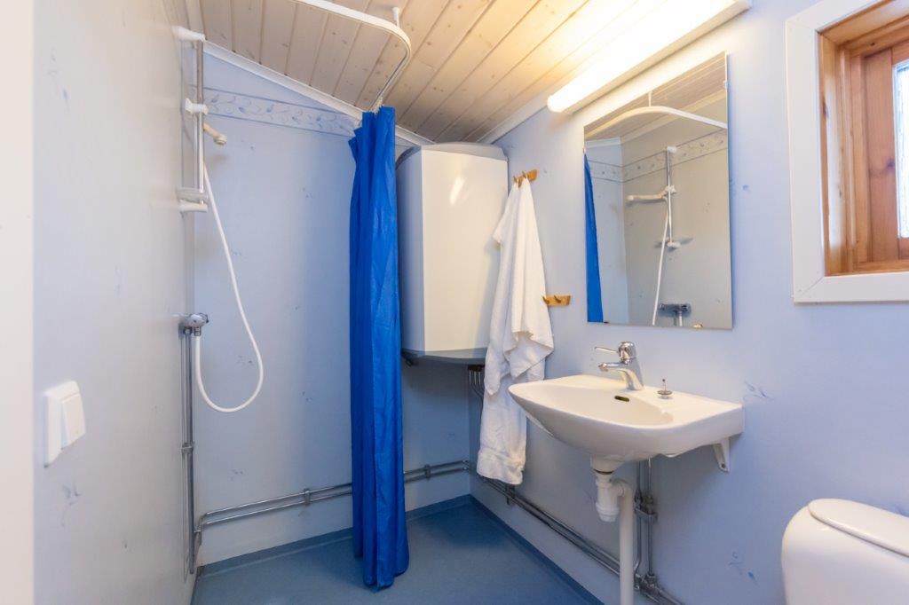 Badrum med torkskåp