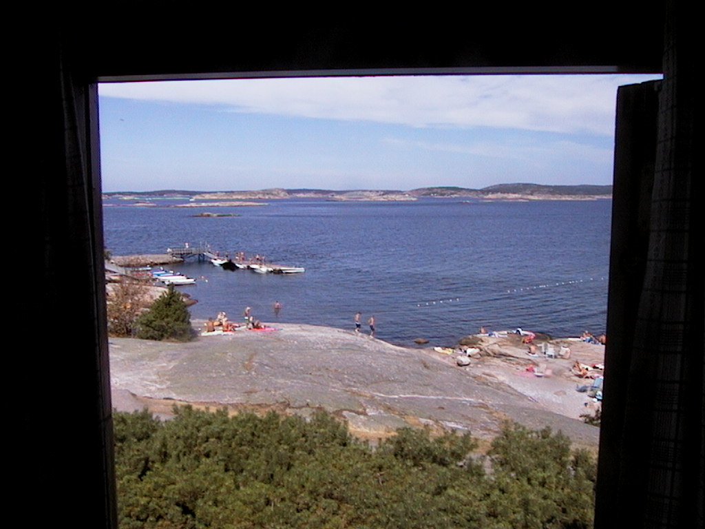 Öv. Utsikt från sovrum