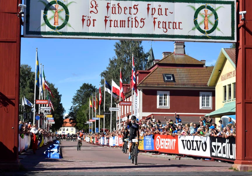 Cykelvasan  I FÄDERS SPÅR-