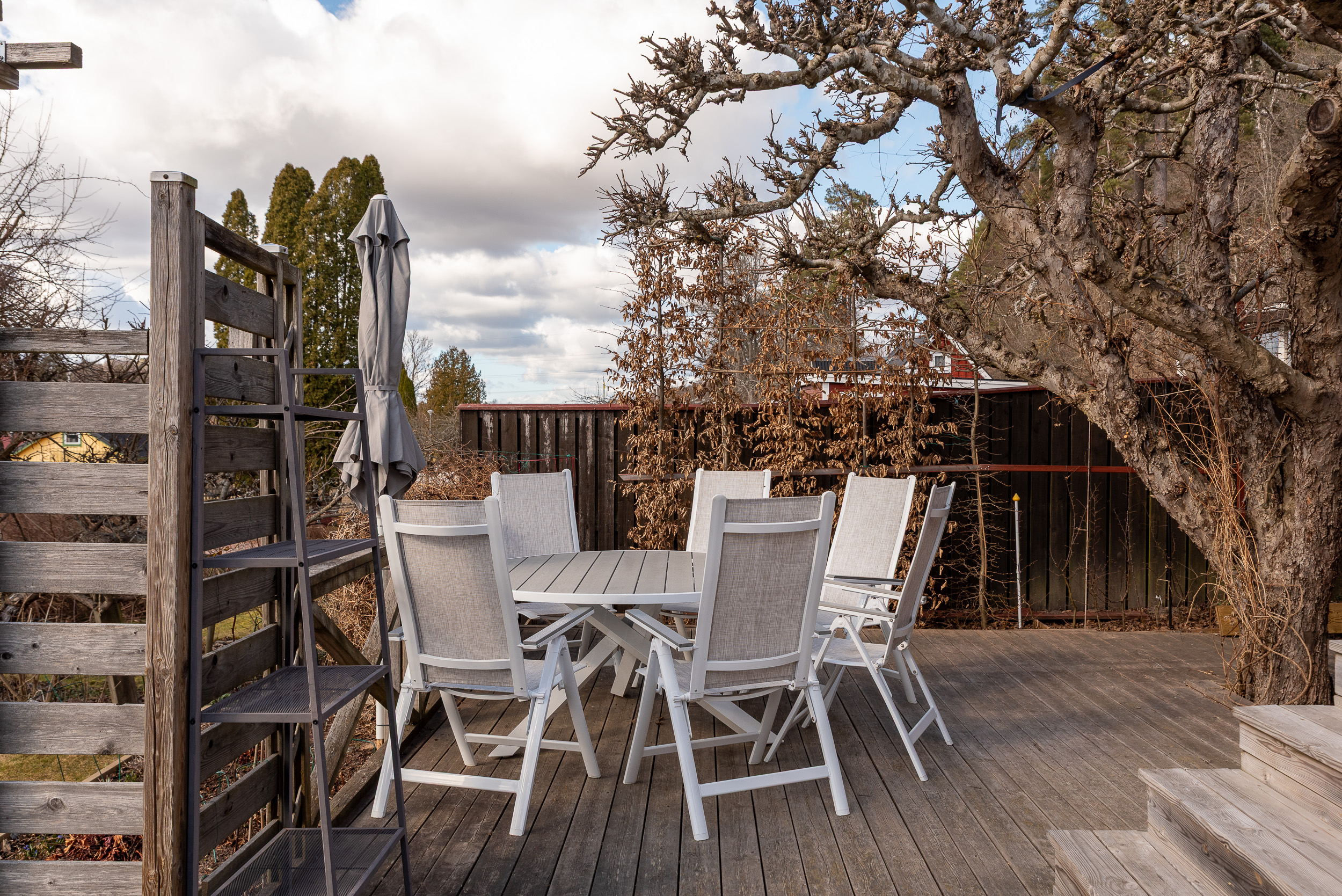 Bostadsbild från Övre Åvägen 10, Såld i Biskopsängen, Västerås