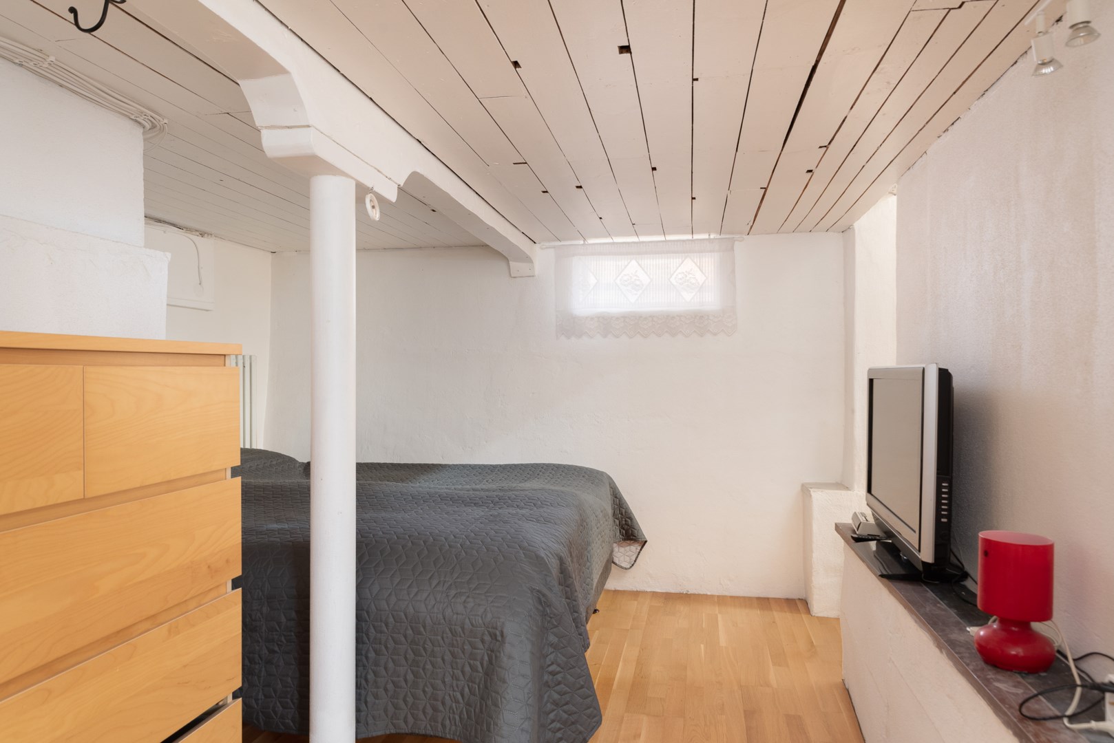 Bostadsbild från Övre Åvägen 10, Såld i Biskopsängen, Västerås