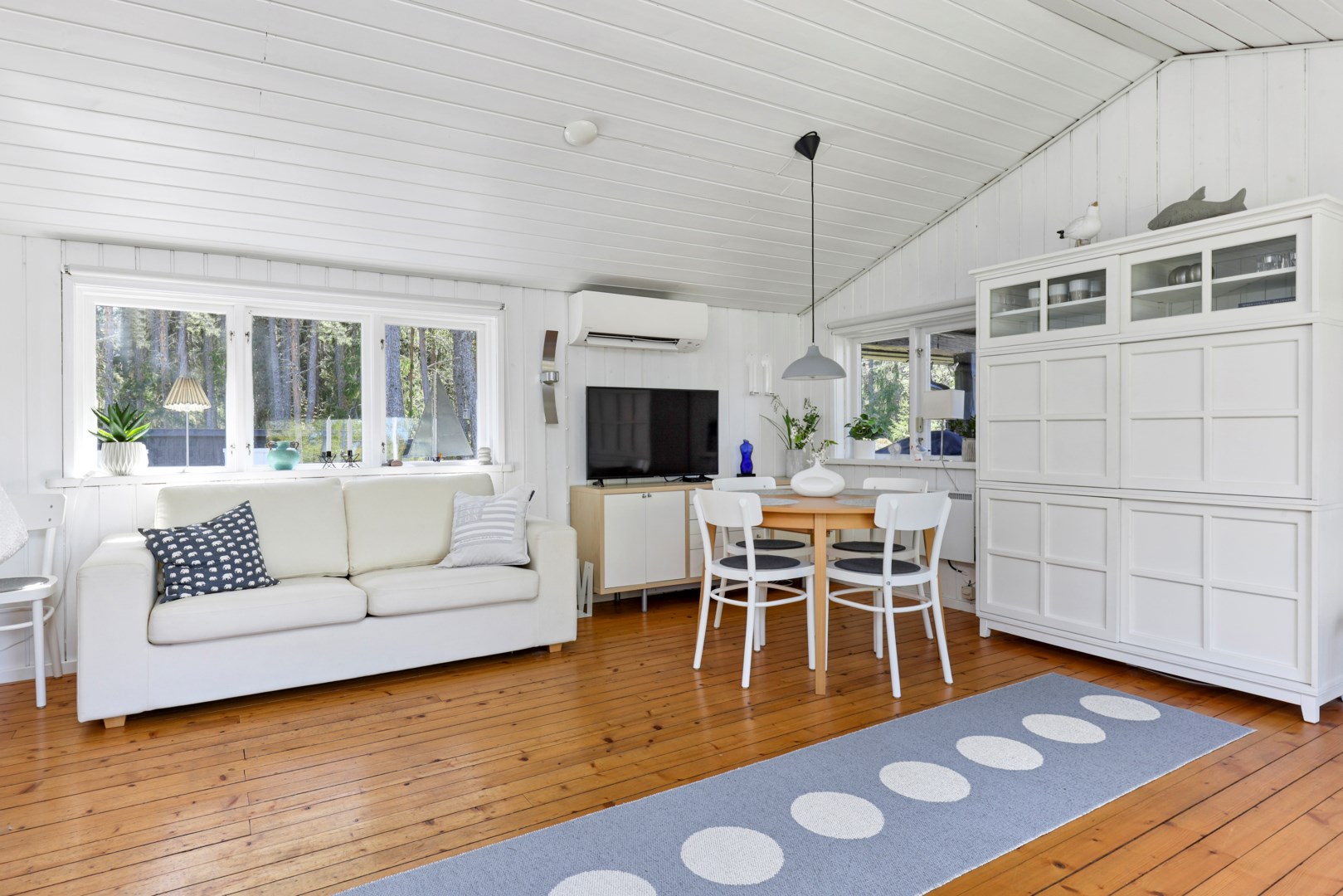 Bostadsbild från Kolskär 121, Såld i Öregrund, Östhammar