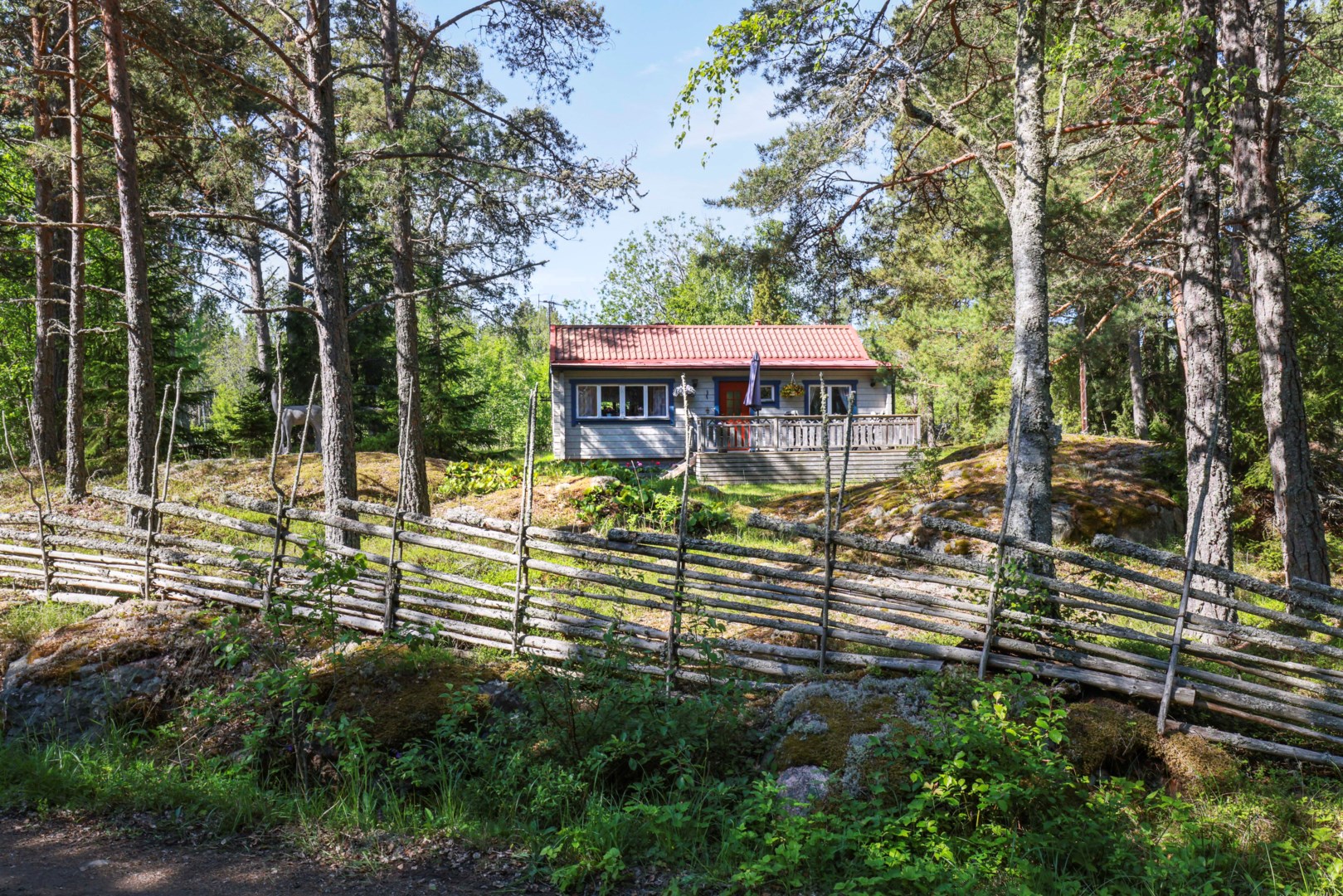 Bostadsbild från Skatvägen 26, Kommande i Stenskär, Östhammar