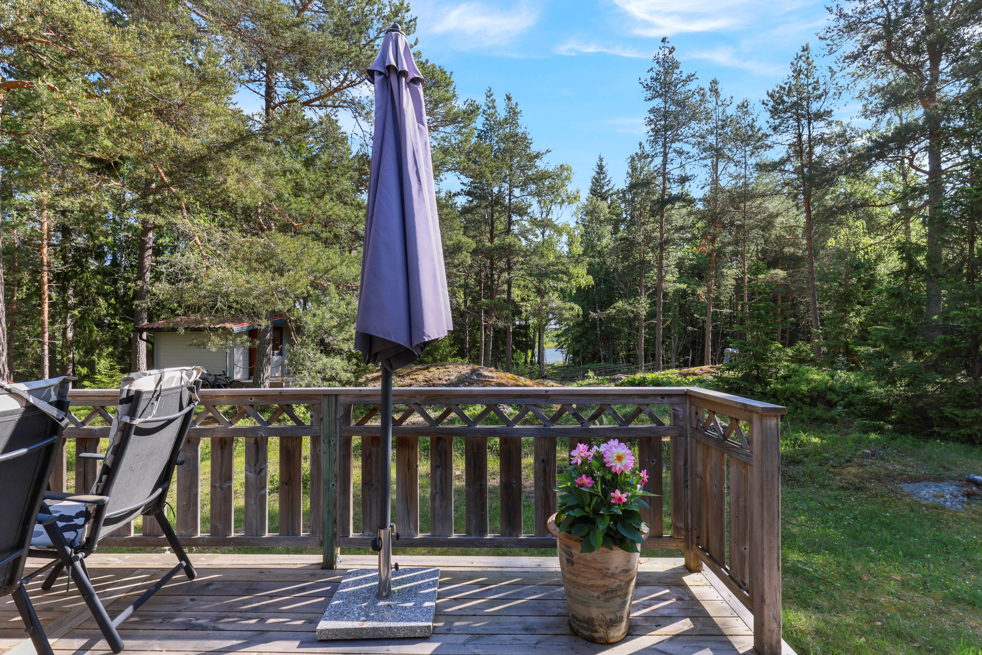 Bostadsbild från Skatvägen 26, Kommande i Stenskär, Östhammar