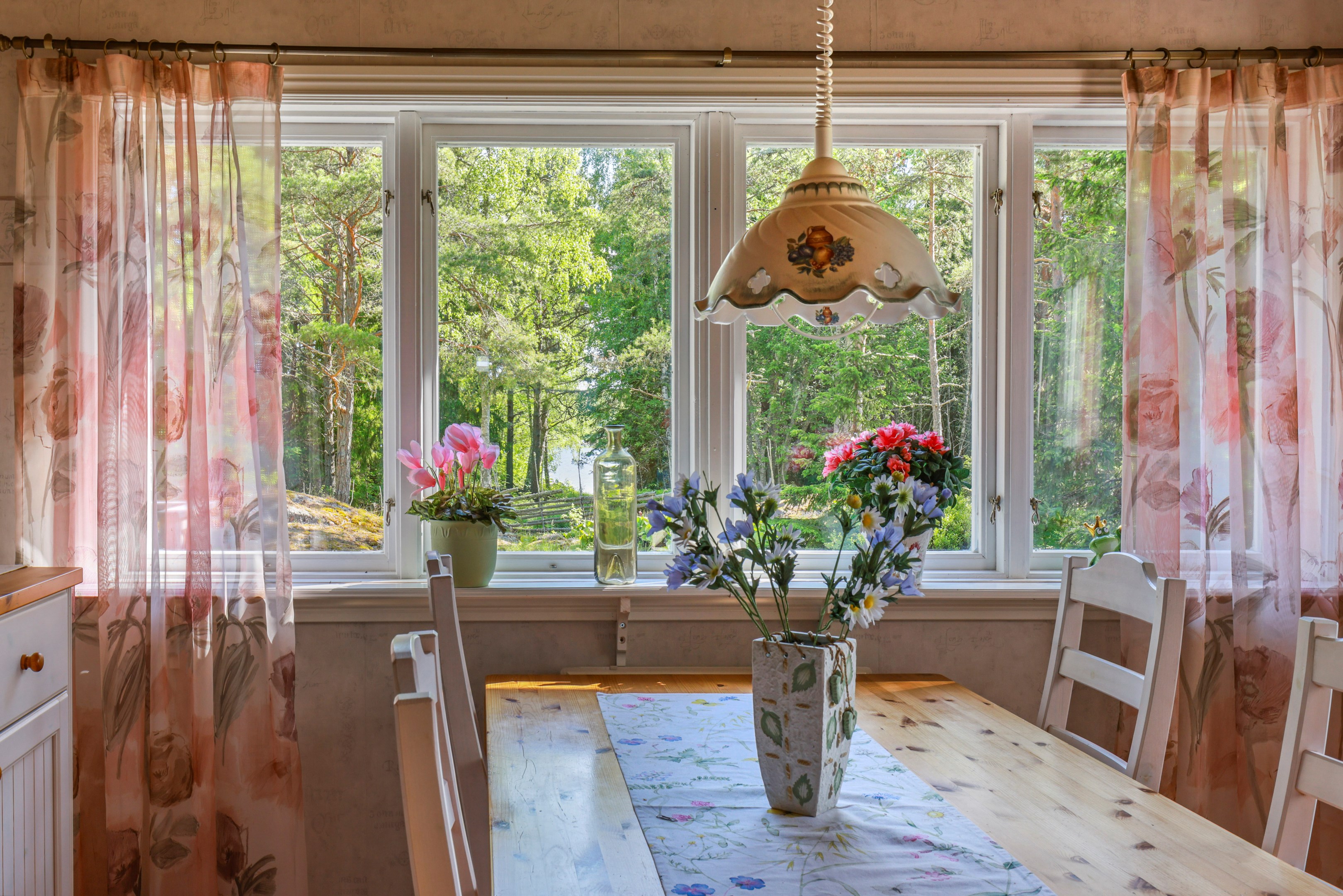 Bostadsbild från Skatvägen 26, Kommande i Stenskär, Östhammar