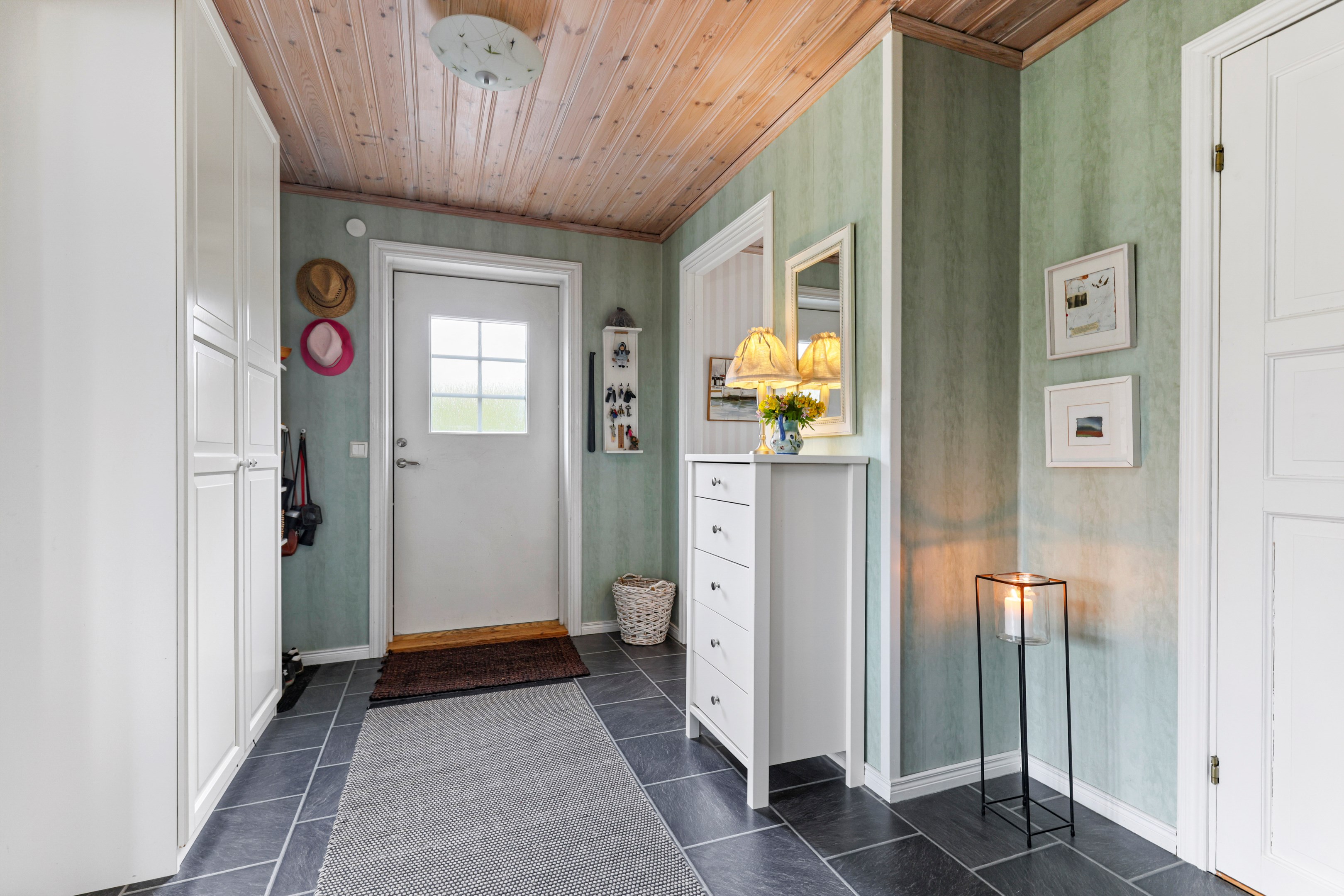 Bostadsbild från Söderby 76, Såld i Öregrund, Östhammar