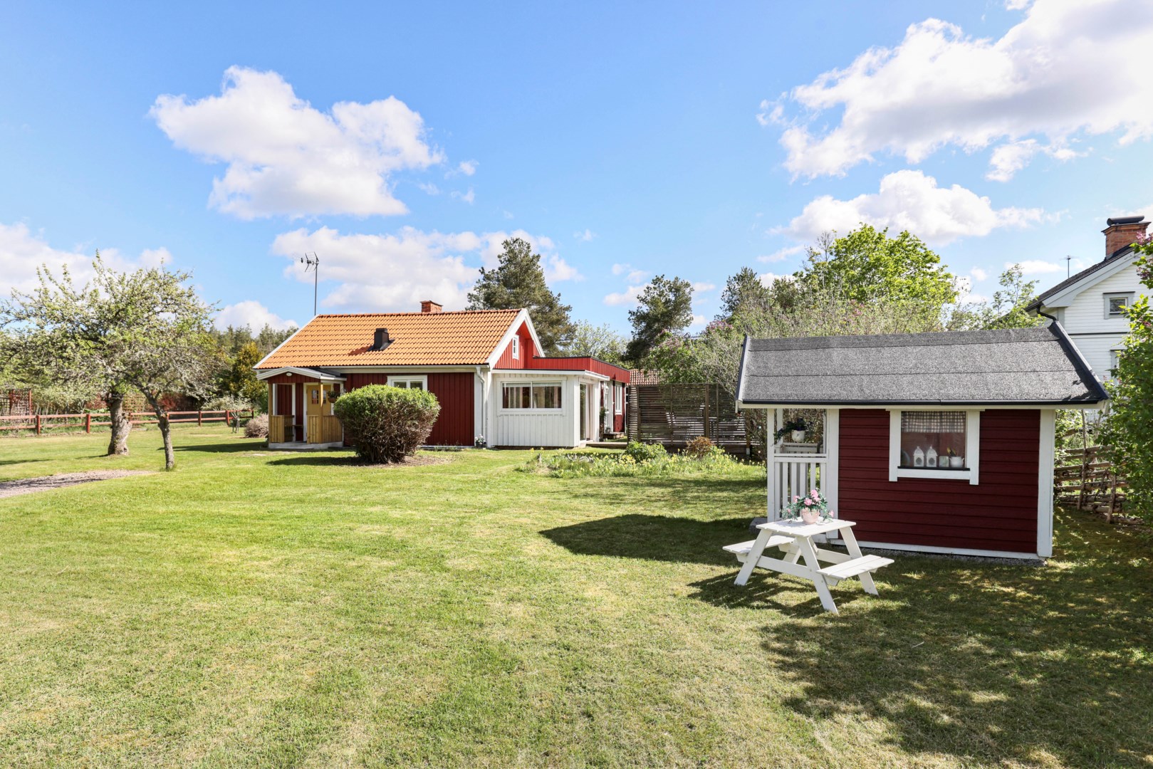 Bostadsbild från Norrskedika 28, Såld i Norrskedika, Östhammar