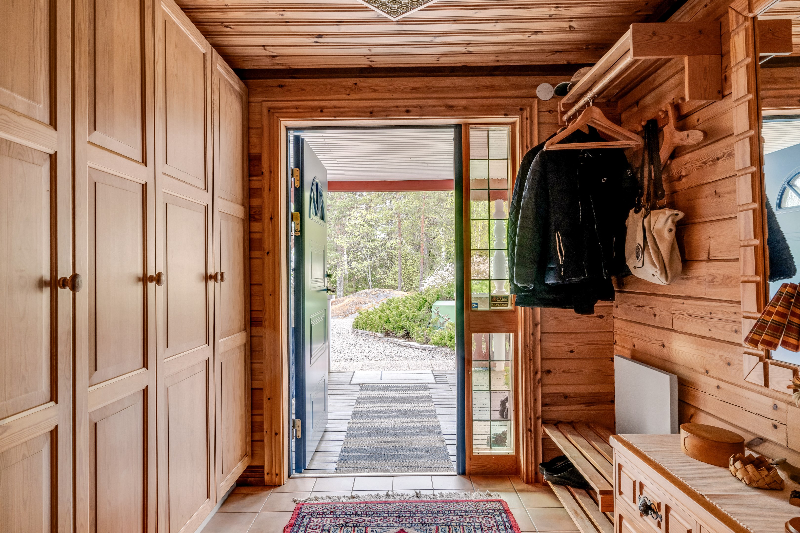 Bostadsbild från Östra Dalgången 1, Såld i Nolsterby strand, Östhammar