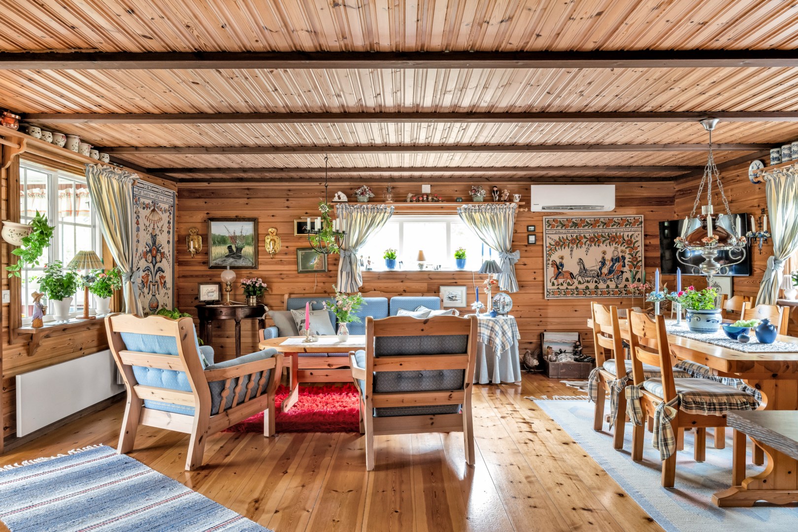 Bostadsbild från Östra Dalgången 1, Såld i Nolsterby strand, Östhammar